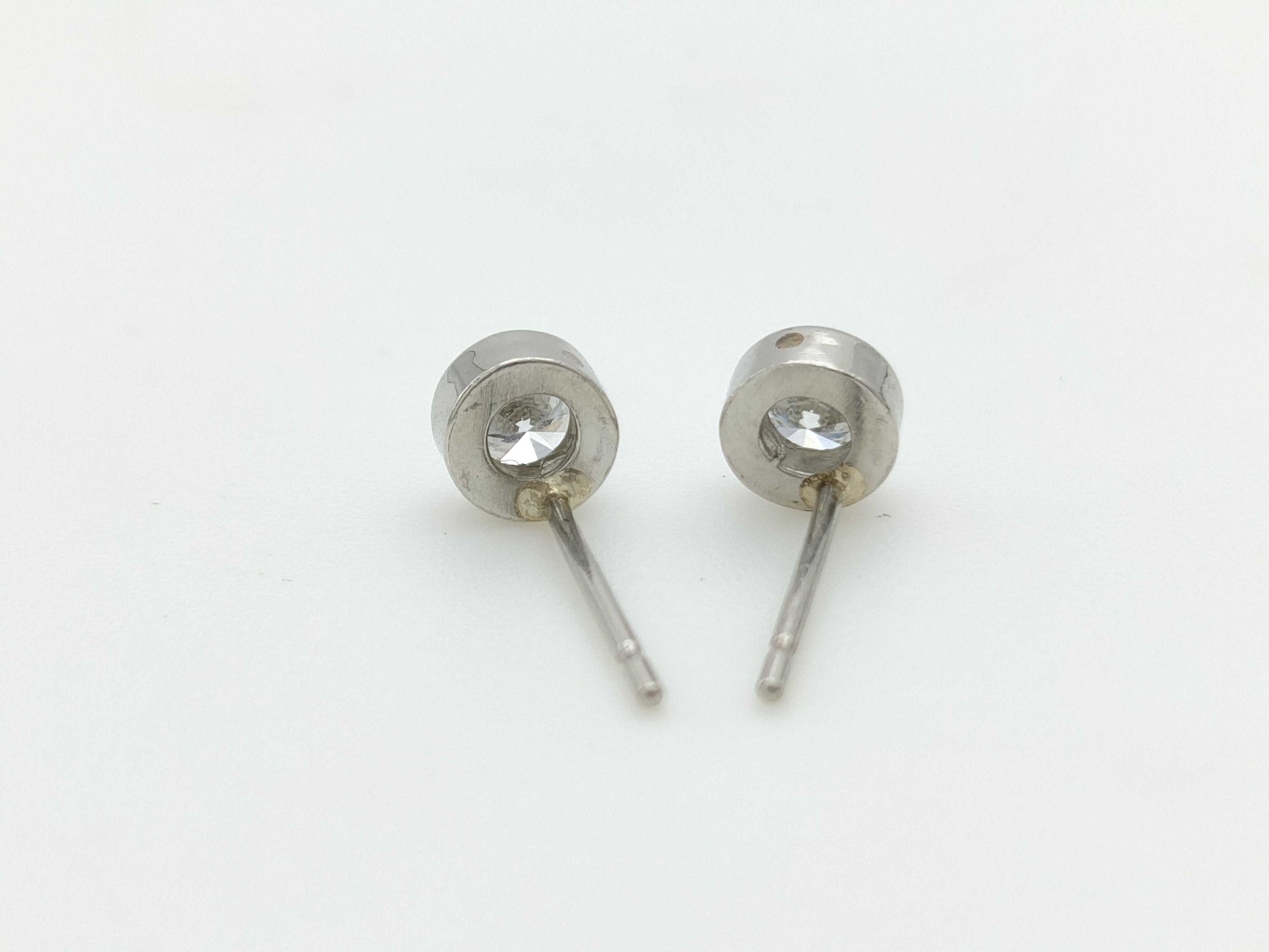 D0.15ct D0.15ct PT900 1.2g Earrings