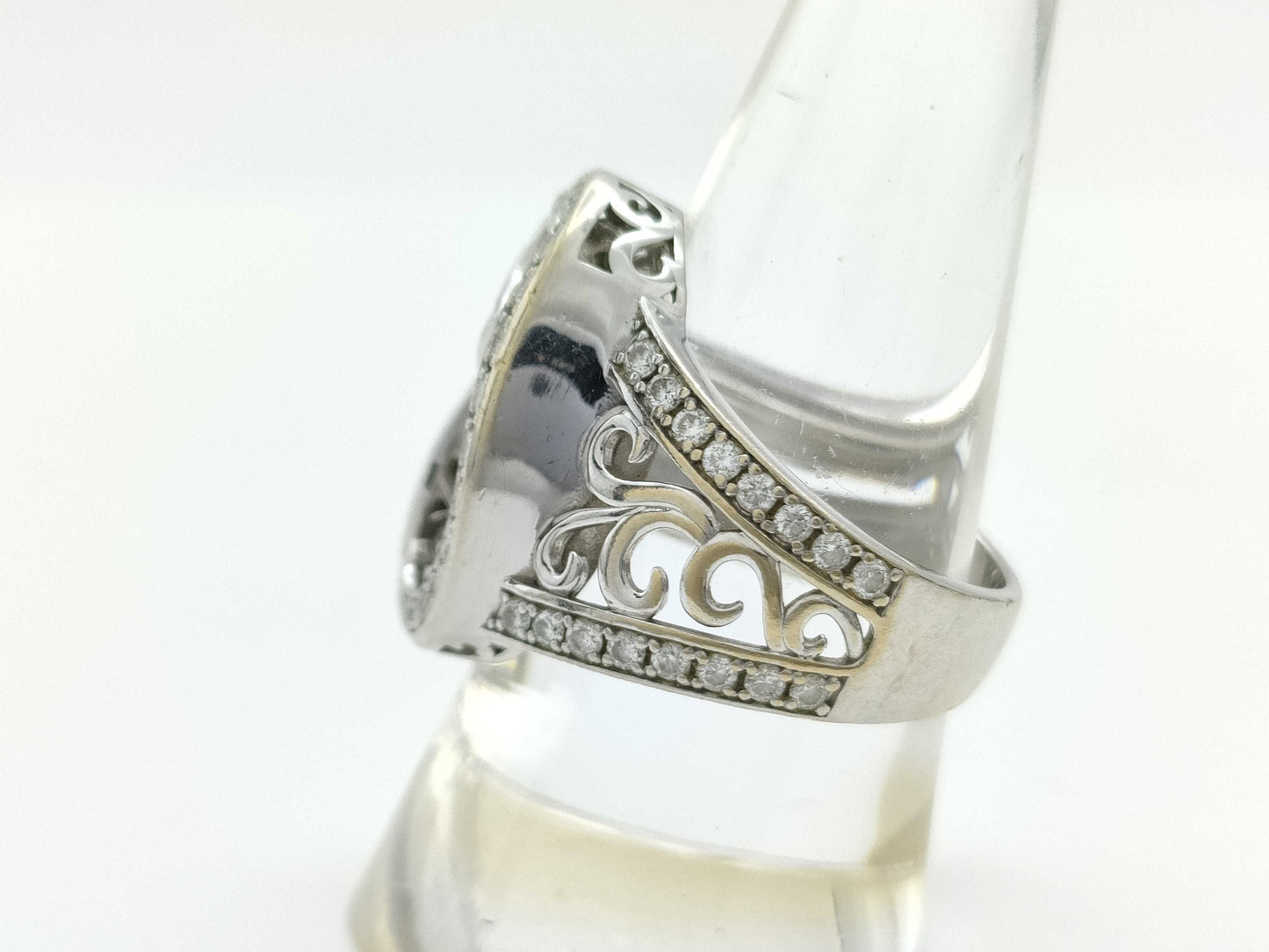 Yukizaki NOMBRE D1.01ct K18WG 11.9g Ring