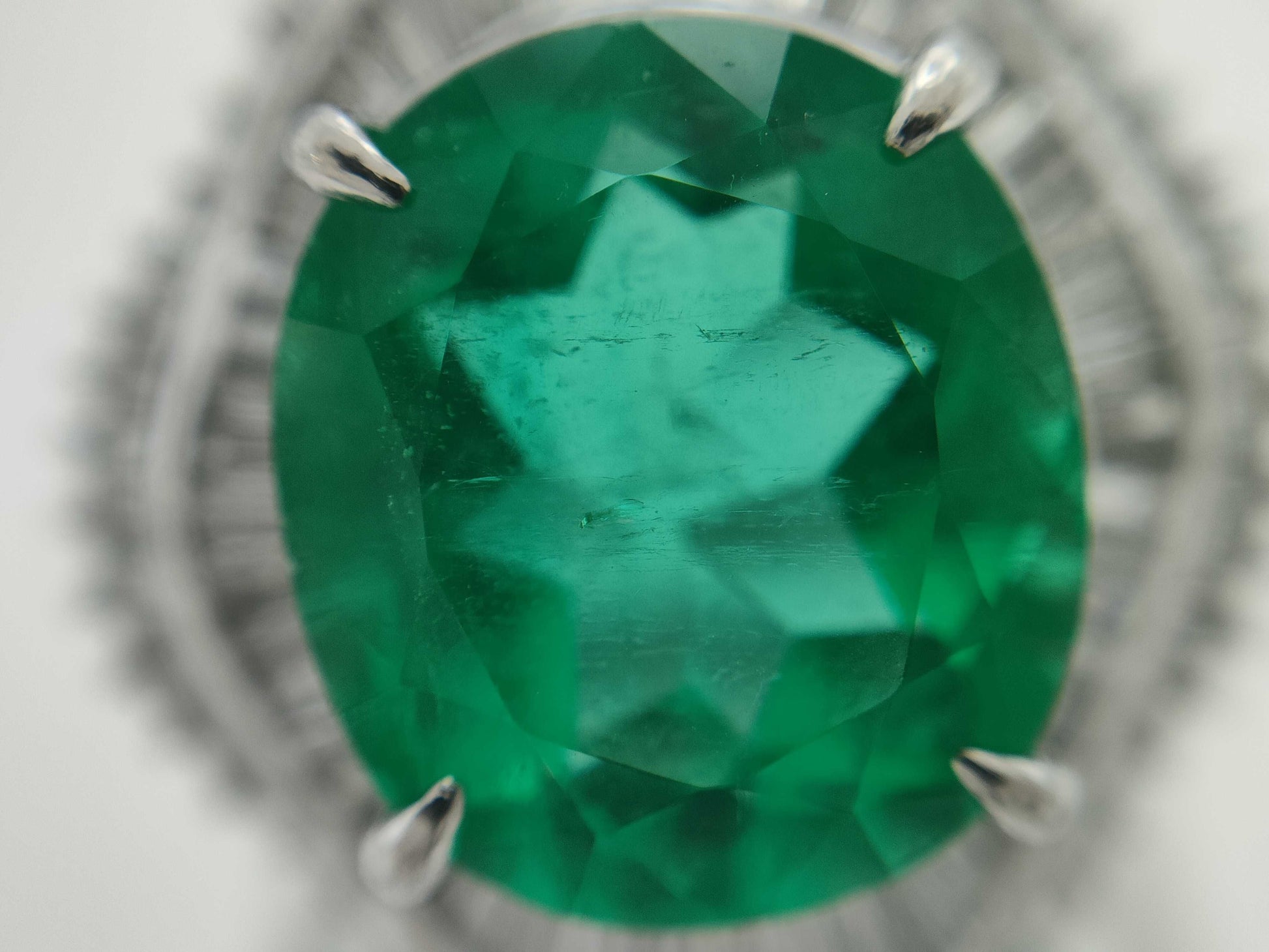 E5.54ct D2.50ct PT900 12.7g Ring