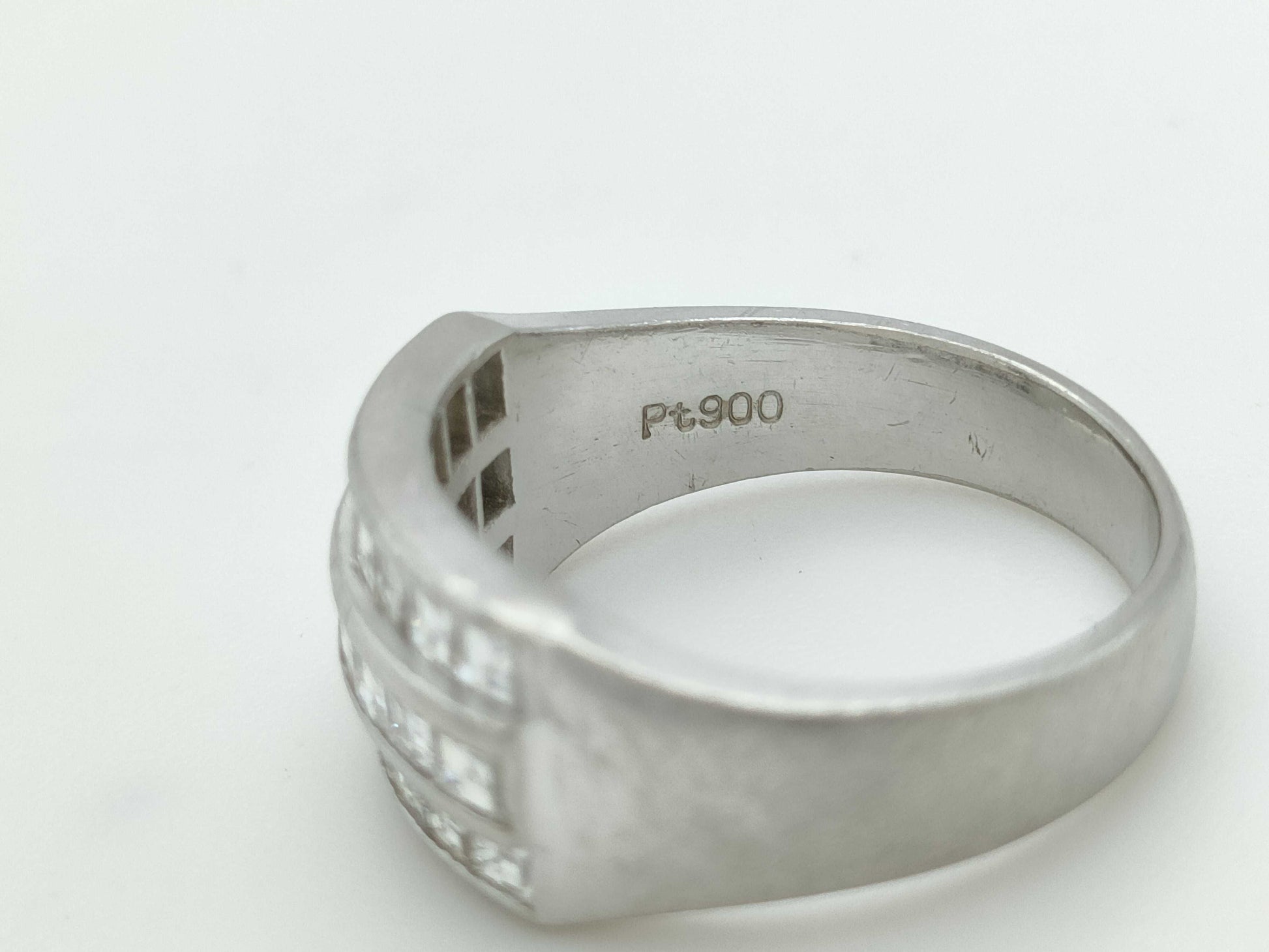 D1.00ct PT900 5.2g Ring