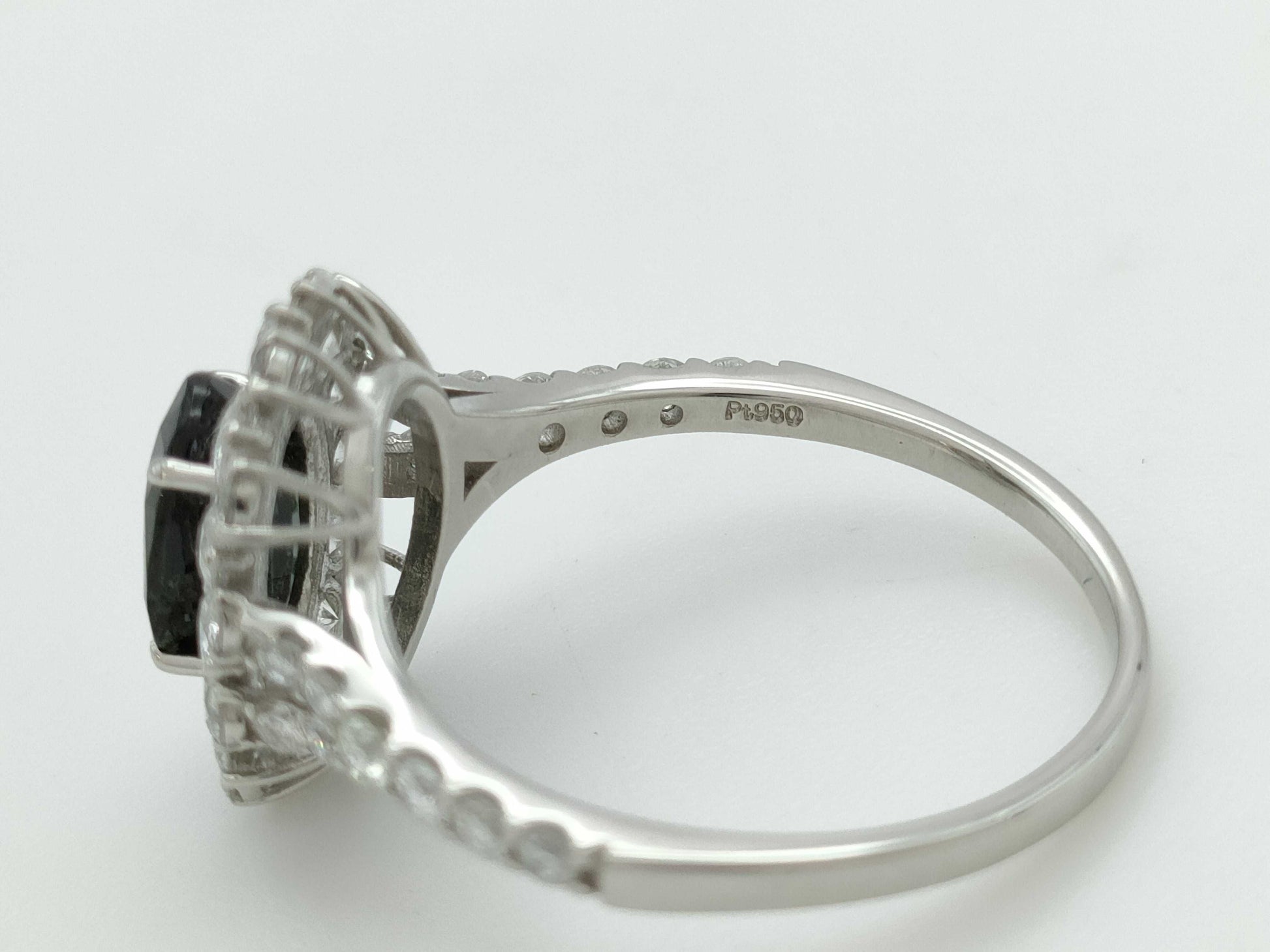 AX1.11ct D0.95ct PT950 3.7g Ring
