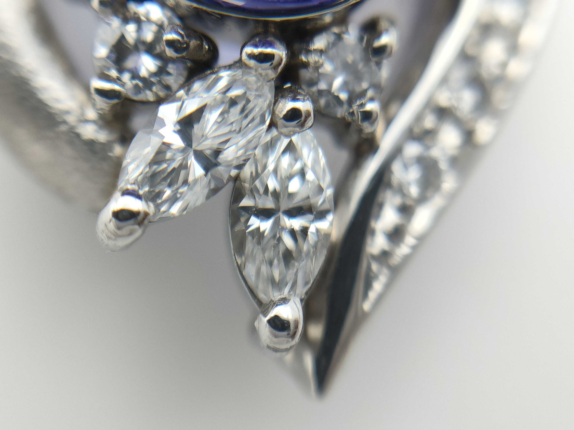 TZ4.94ct D0.91ct D0.04ct PT900 8.4g Pendant Top