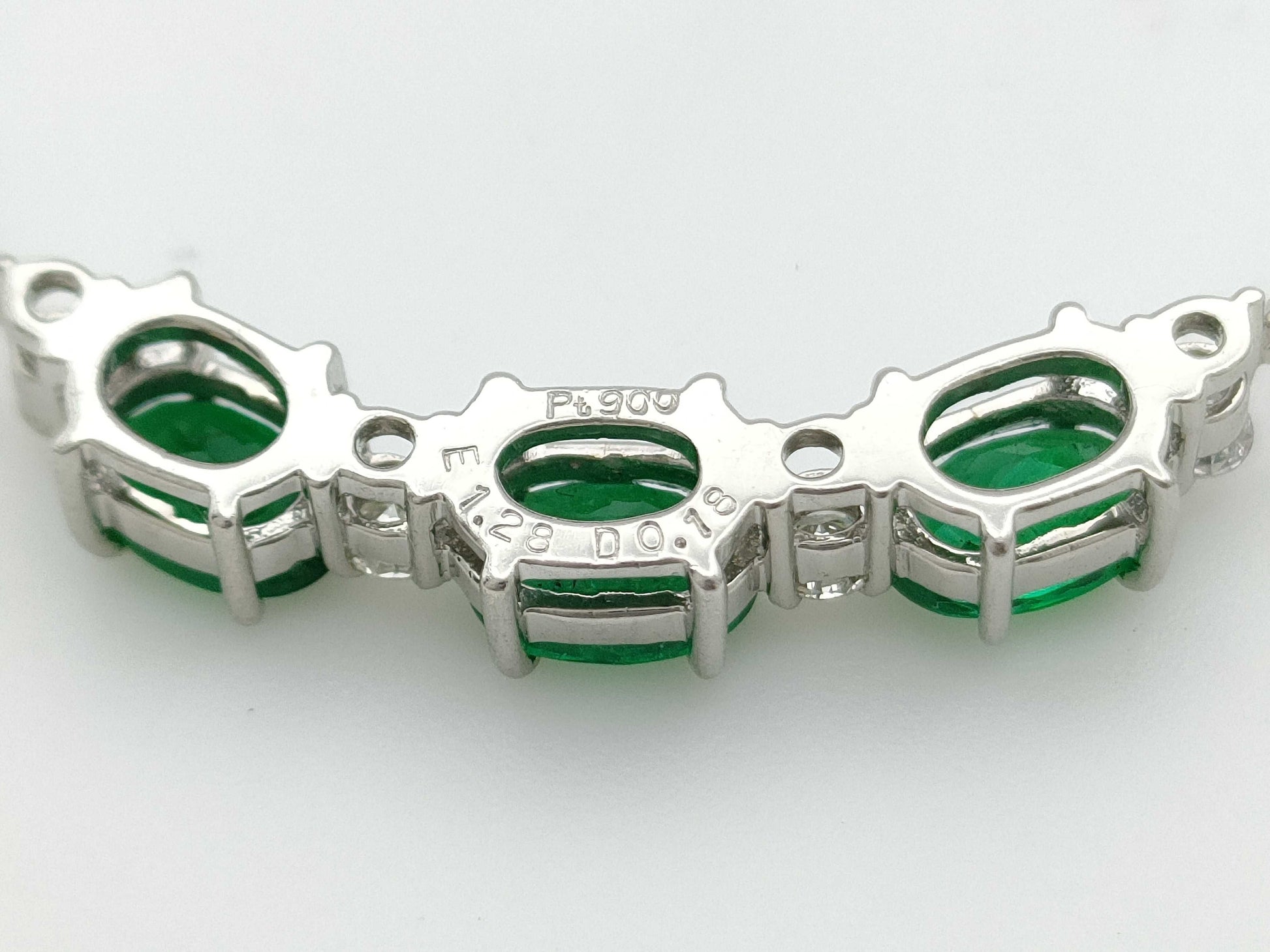 E1.28ct D0.18ct PT900/850 6.6g Necklace