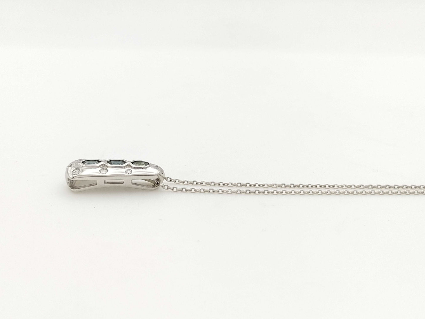 AX0.50ct D0.20ct PT900/850 7.3g Necklace