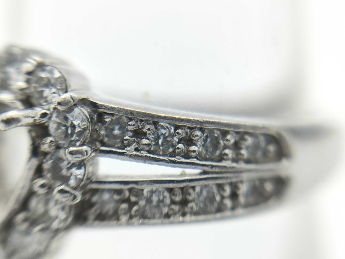 D0.26ct Empty Frame PT900 3.4g Ring