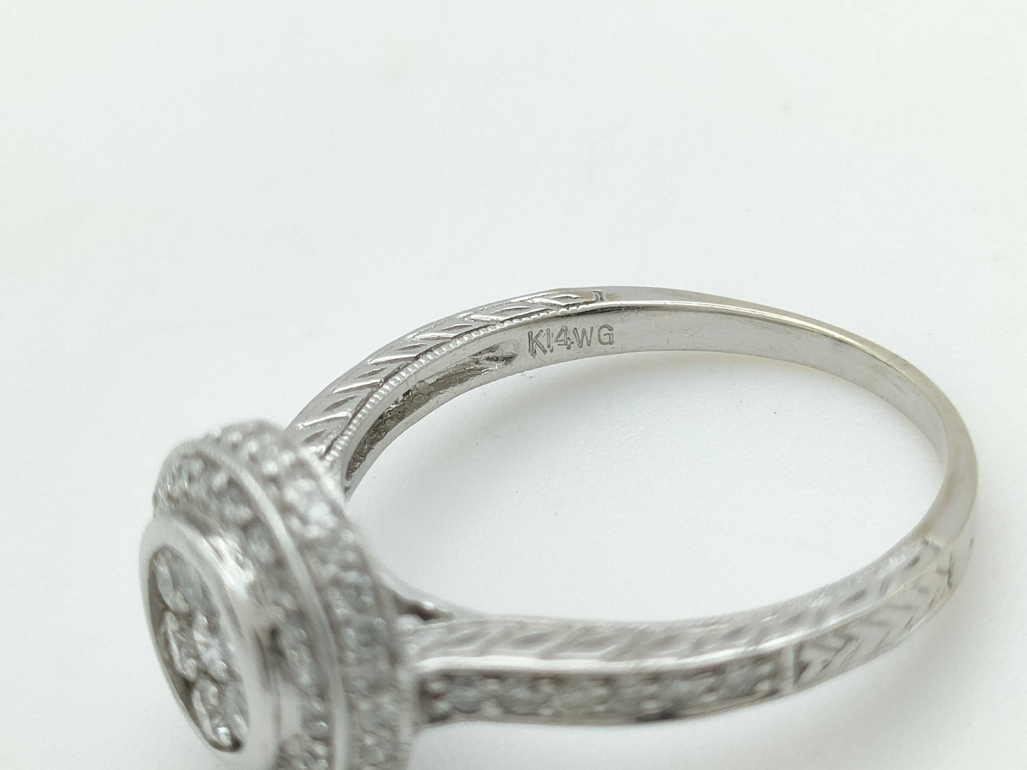D1.00ct K14WG 3.3g Ring