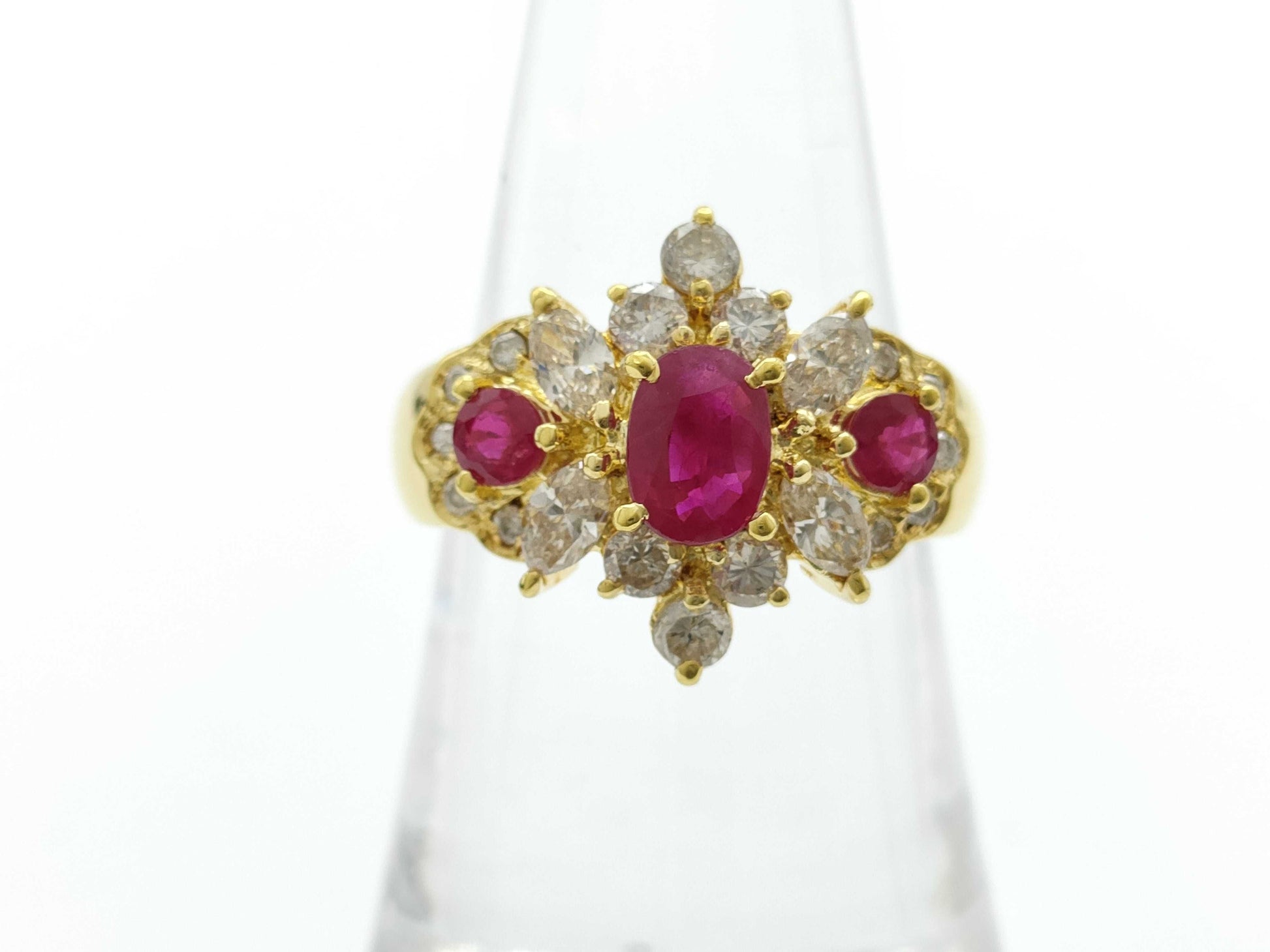 R0.92ct R0.30ct D1.00ct K18 7.0g Ring