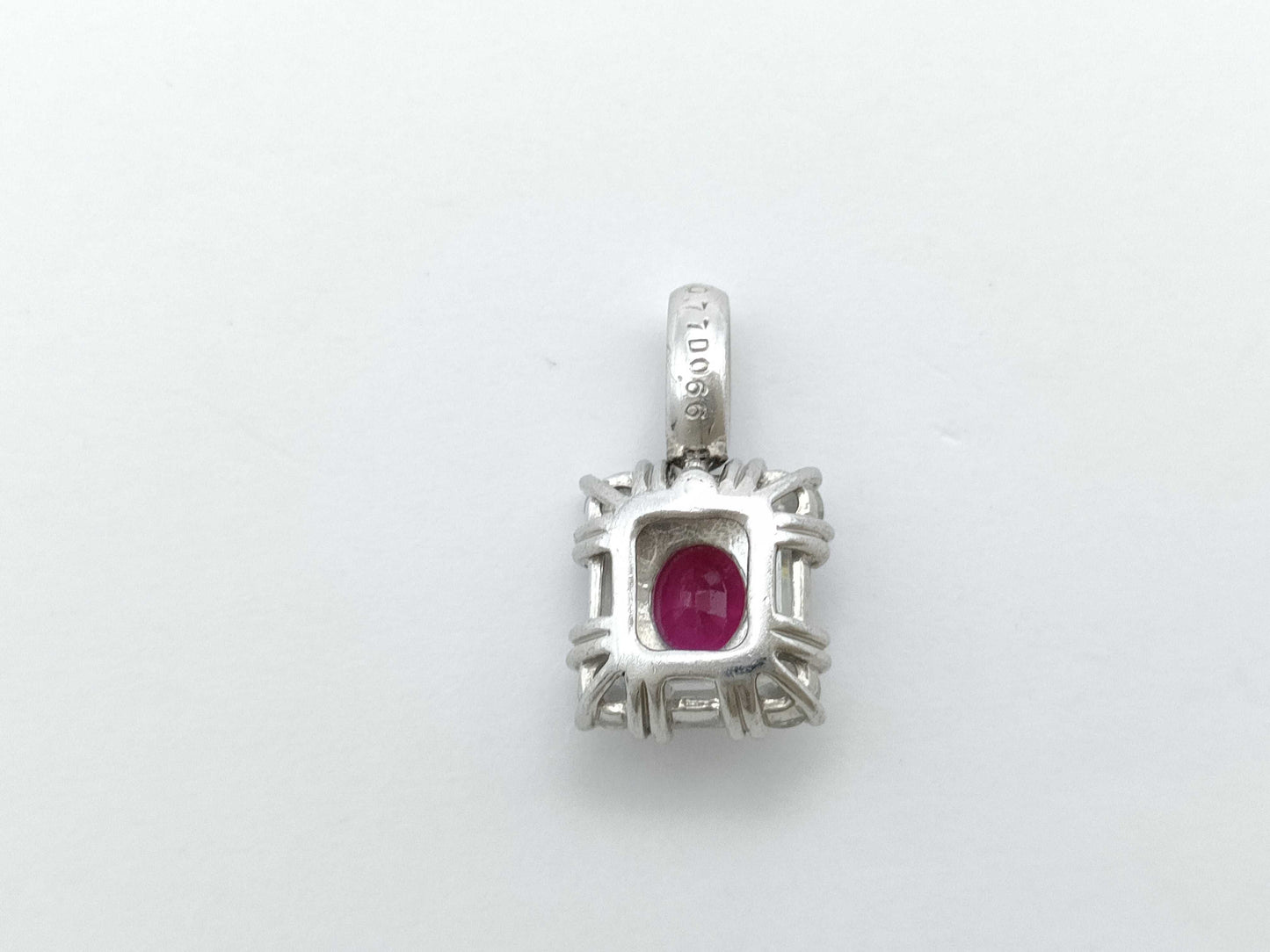 R0.77ct D0.66ct PT900 2.6g Pendant Top
