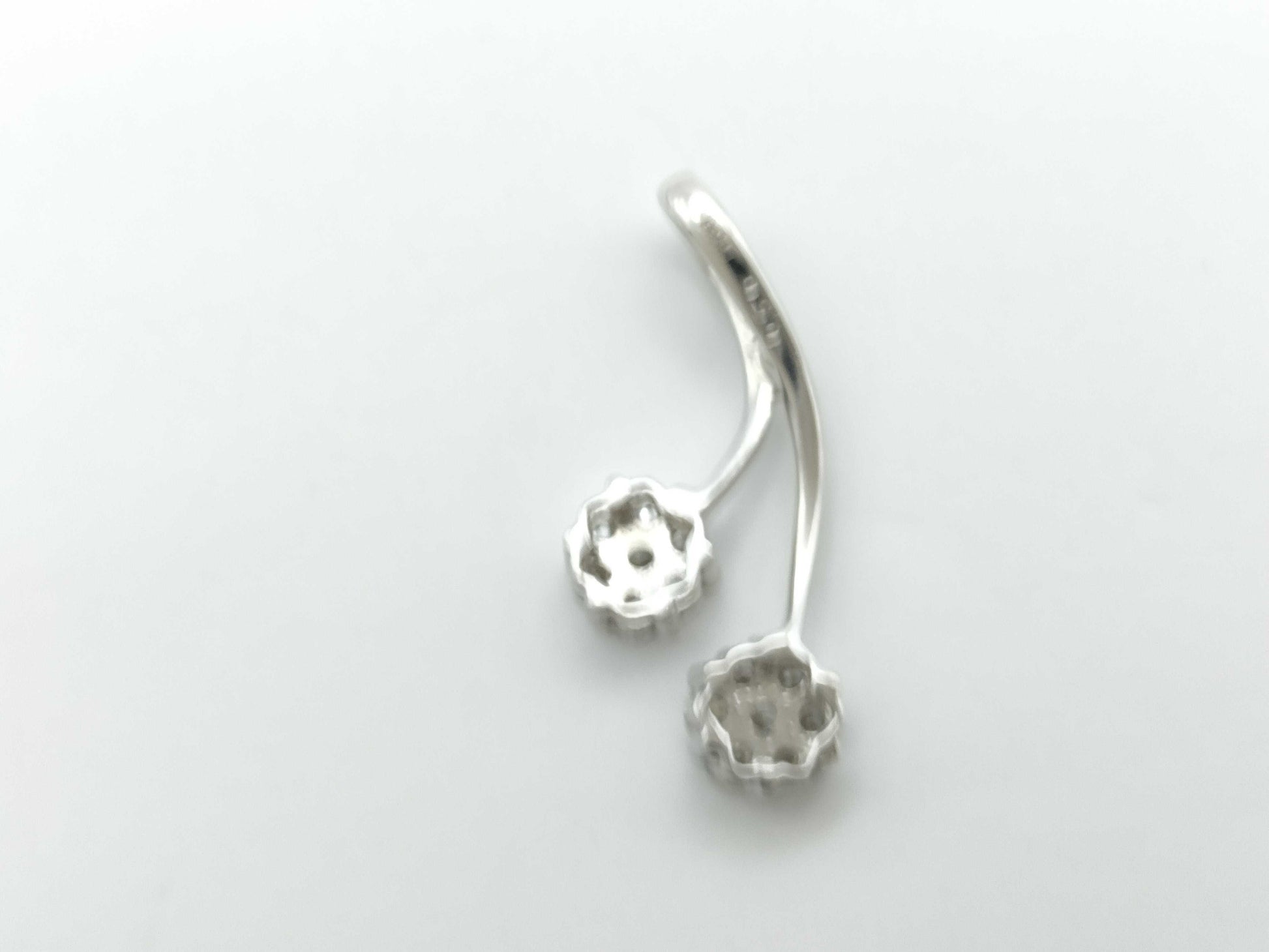 D0.50ct PT900 2.9g Pendant Top