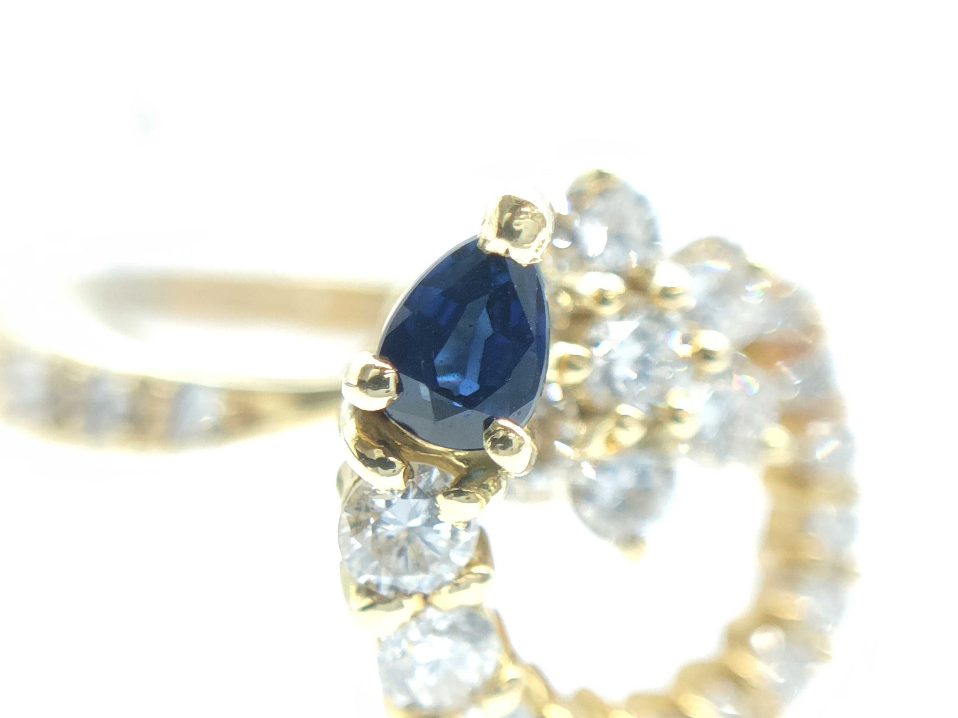 WALTHAM Swing Sapphire Diamond 750 6.0g Ring