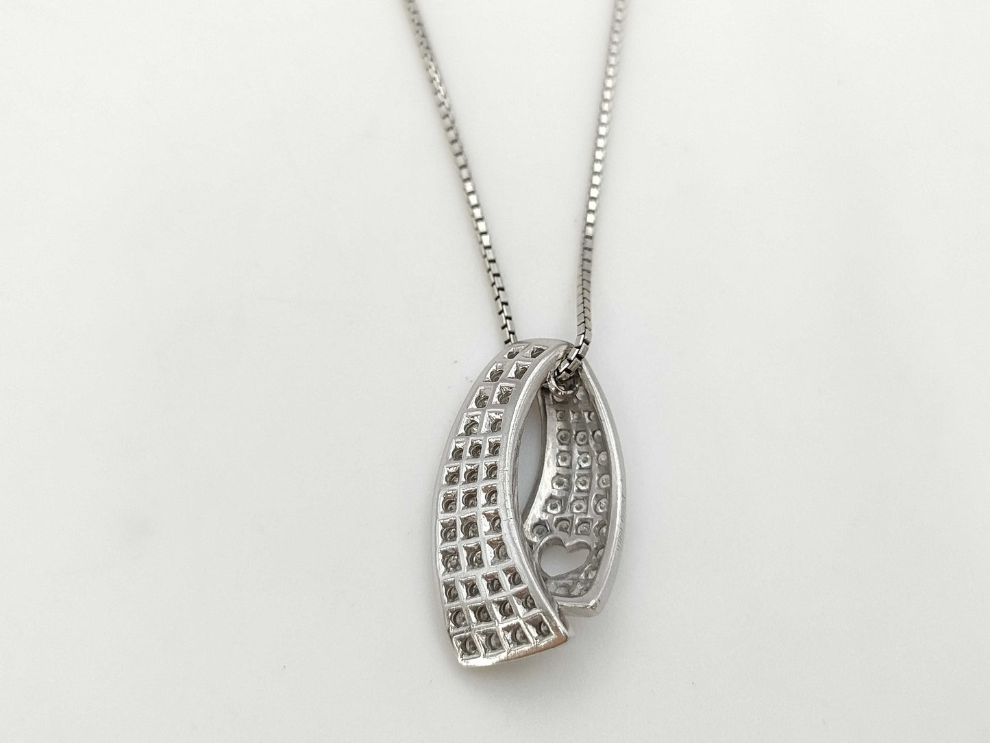 D0.86ct PT900/850 8.7g Necklace