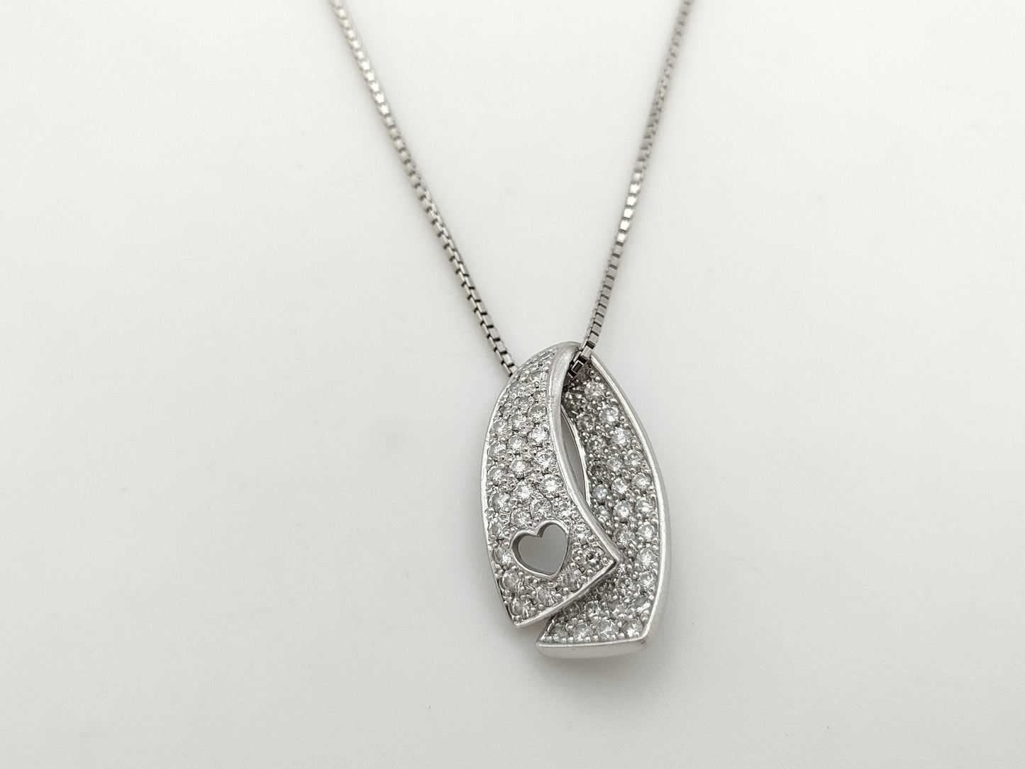 D0.86ct PT900/850 8.7g Necklace