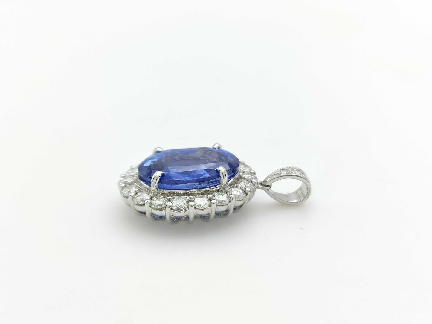 S9.57ct D1.316ct 750 6.5g Pendant Top