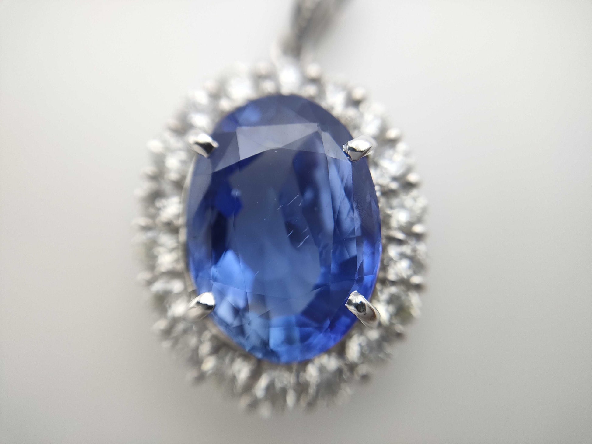 S9.57ct D1.316ct 750 6.5g Pendant Top