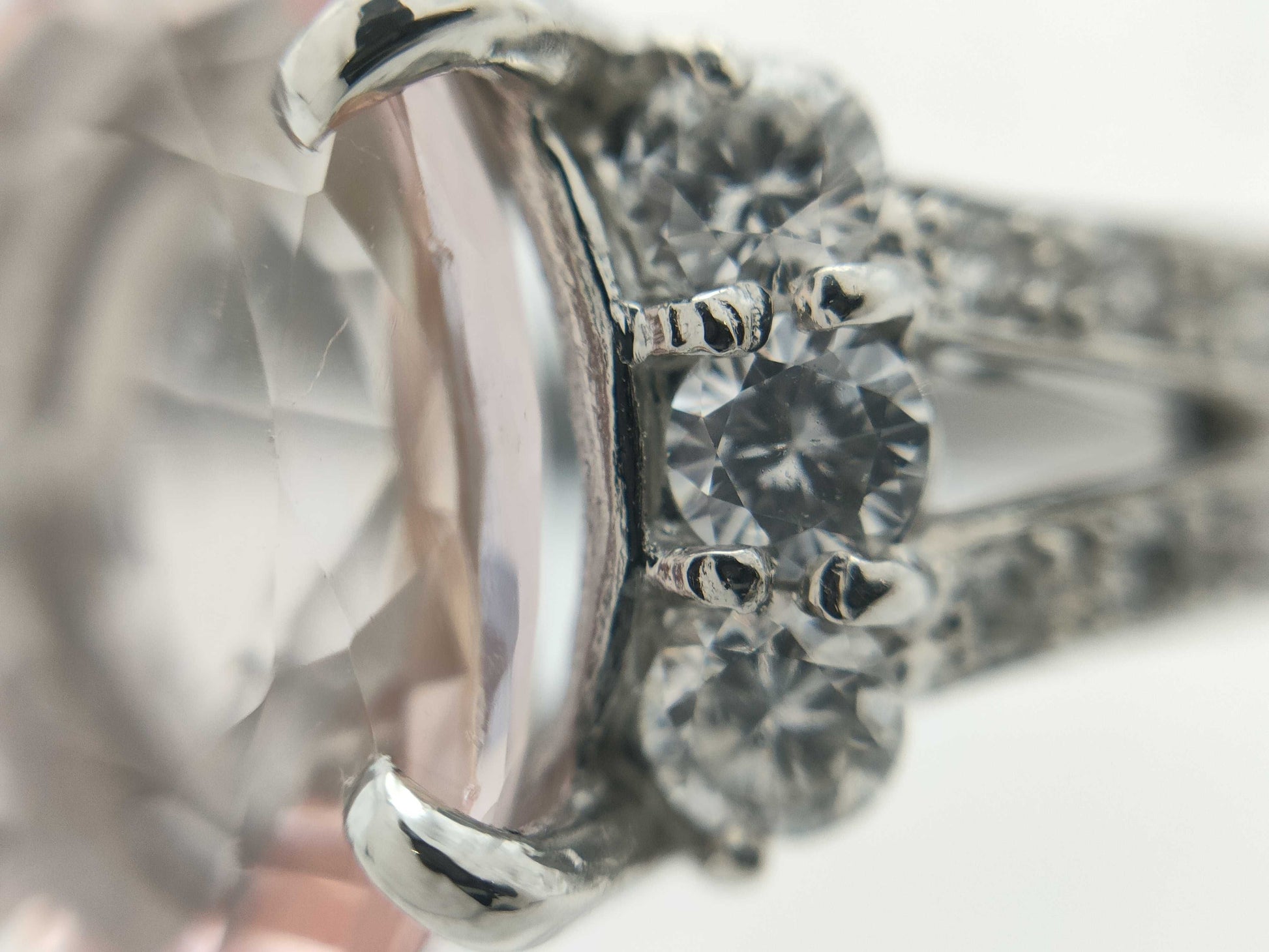Paparazzia Sapphire 3.518ct D0.483ct PT900 8.4g Ring