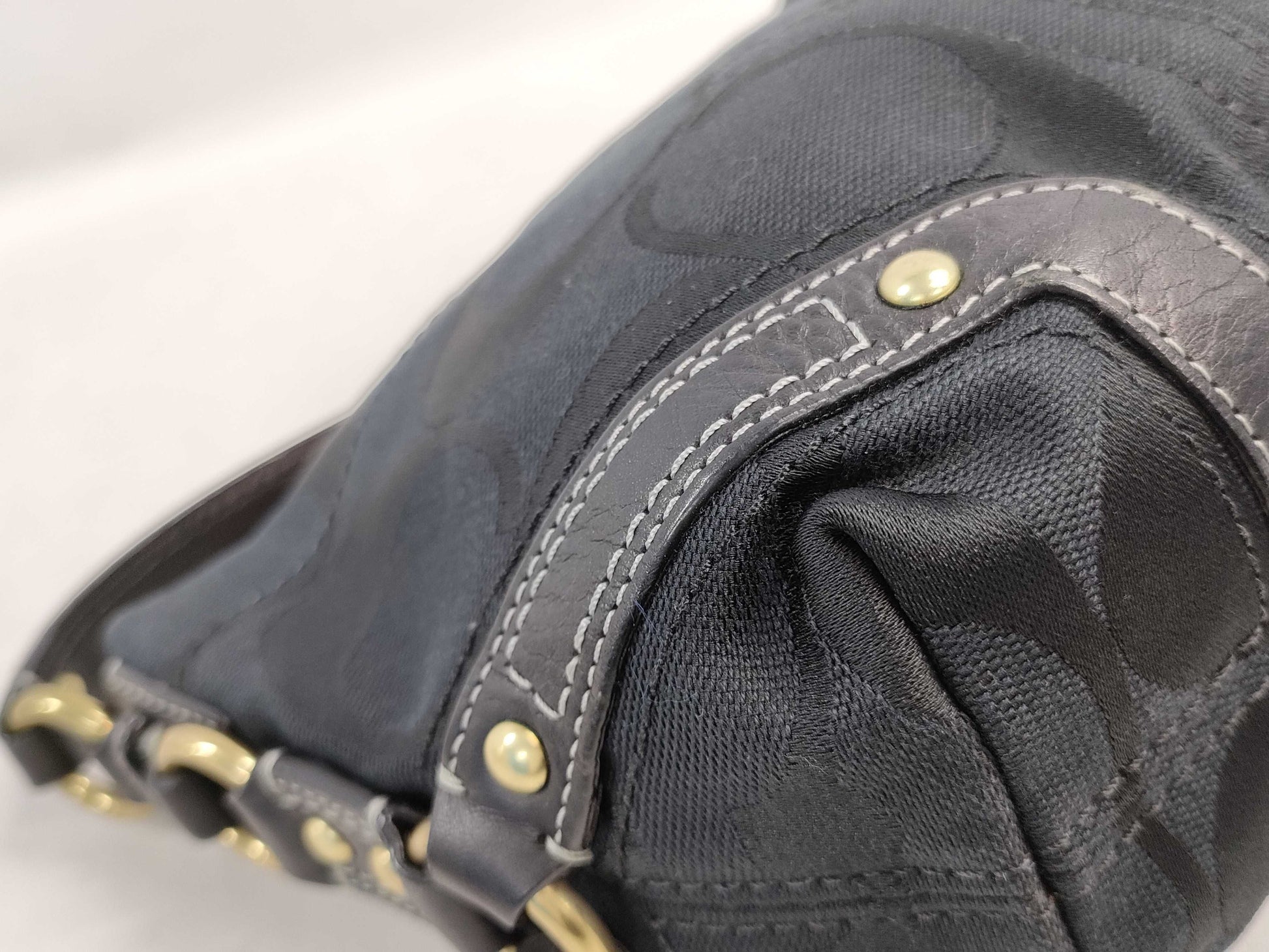 COACH Signature Accessory Pouch Handbag Pouch