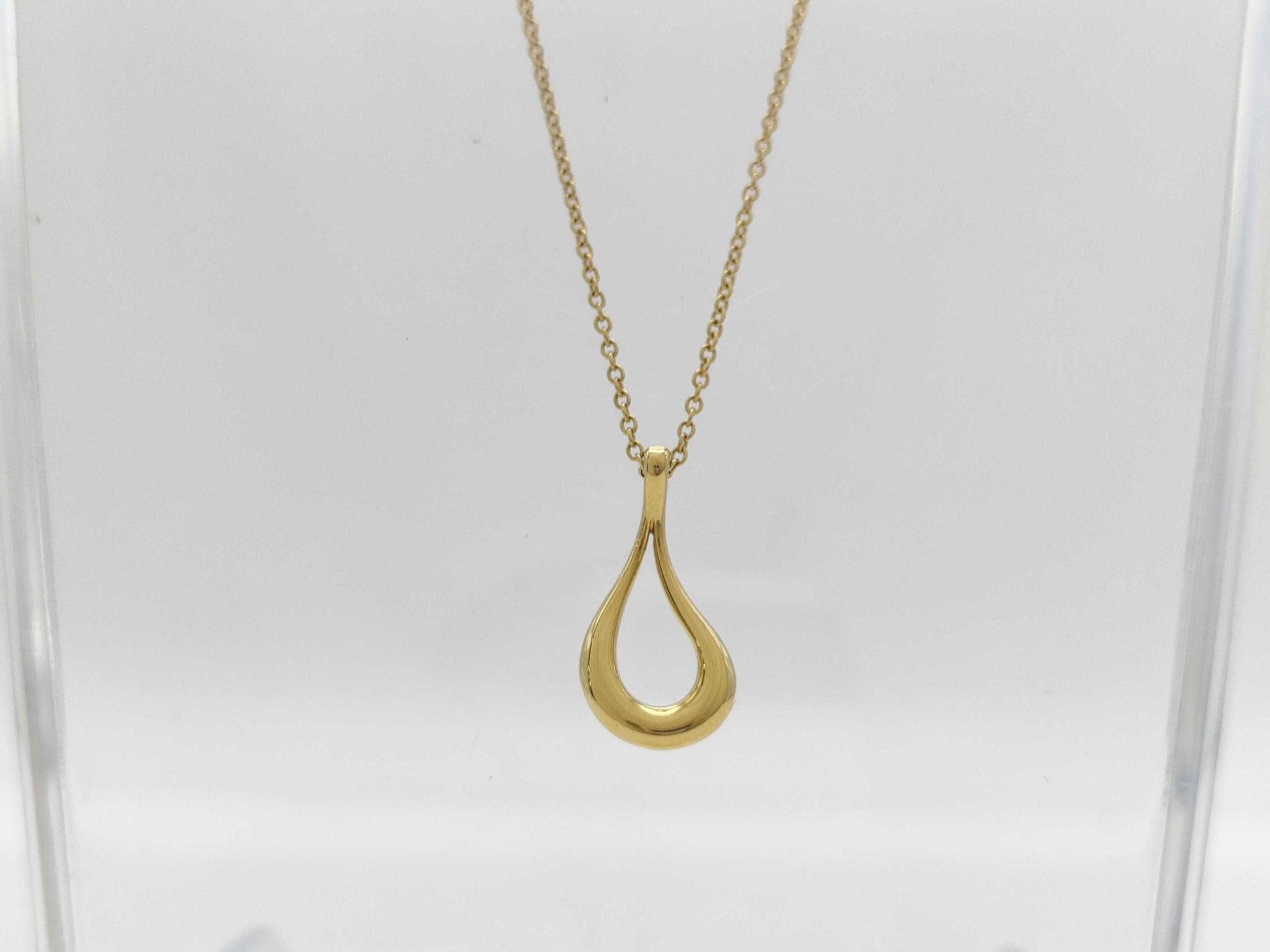 Tiffany&Co. Open Teardrop YG 750 3.8g Necklace