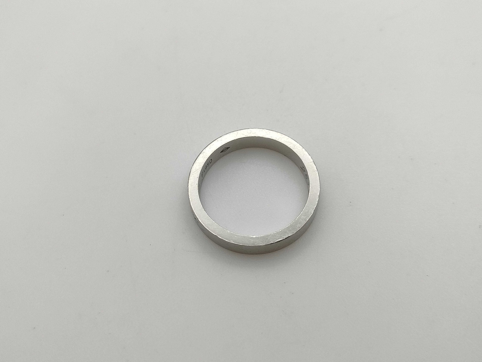 Cartier Engraved #47 PT950 4.7g Ring