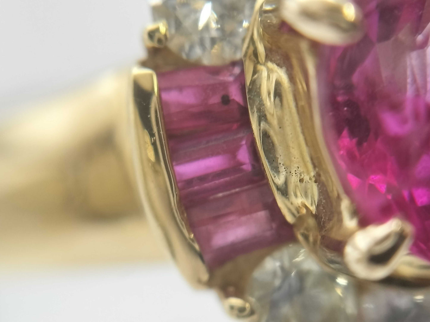 R0.684/0.201ct D0.40ct K18 4.6g Ring