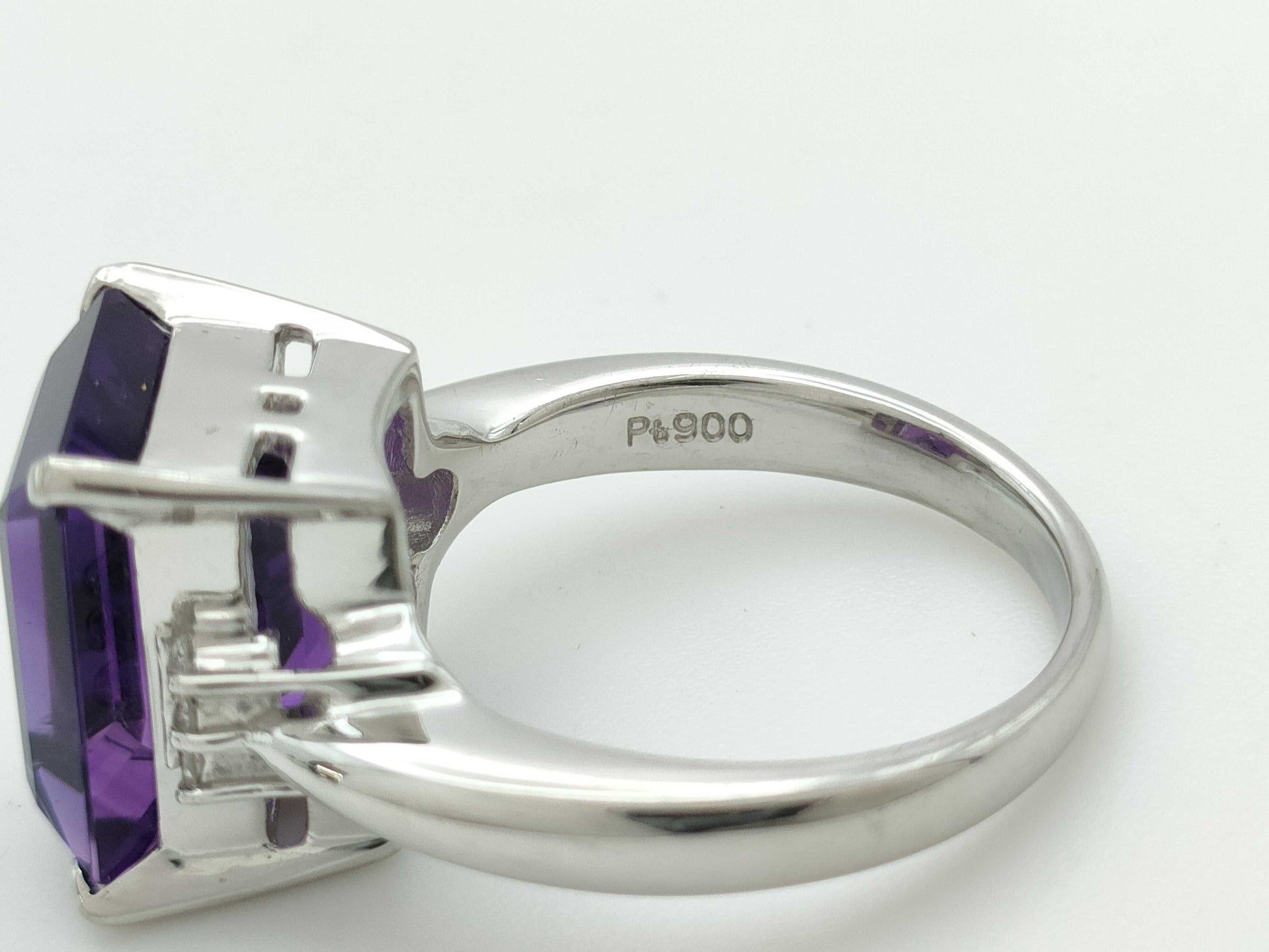 AM6.50ct D0.09ct PT900 10g Ring