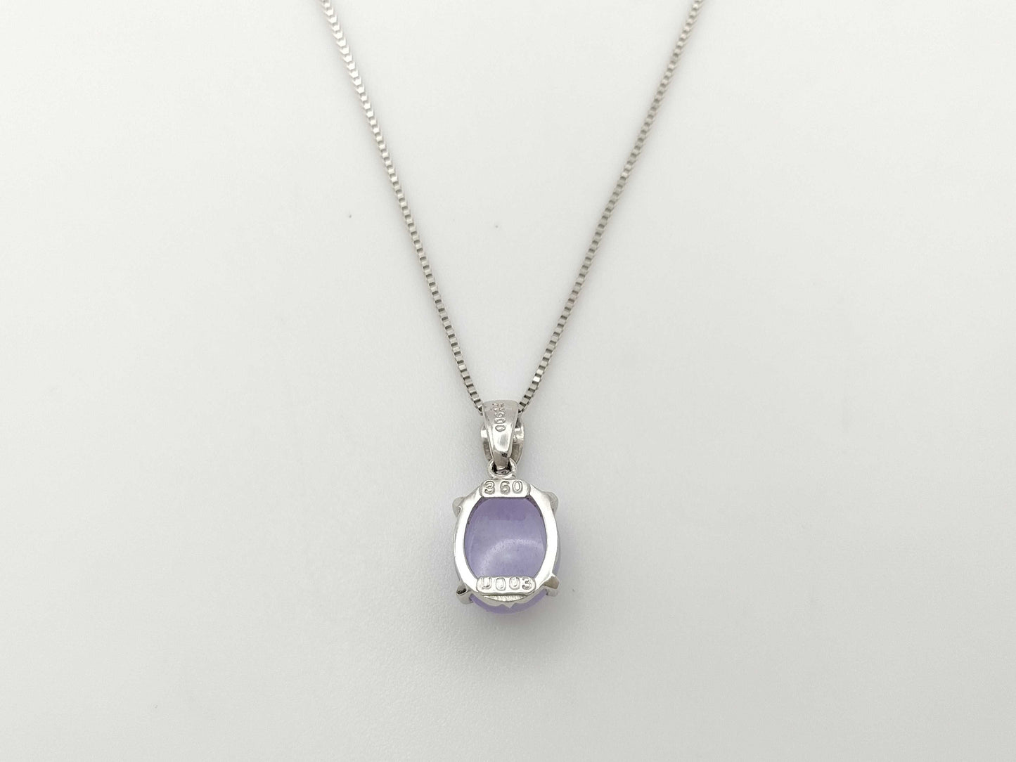 Lavender Jade 3.60ct D0.03ct PT900/850 3.8g Necklace