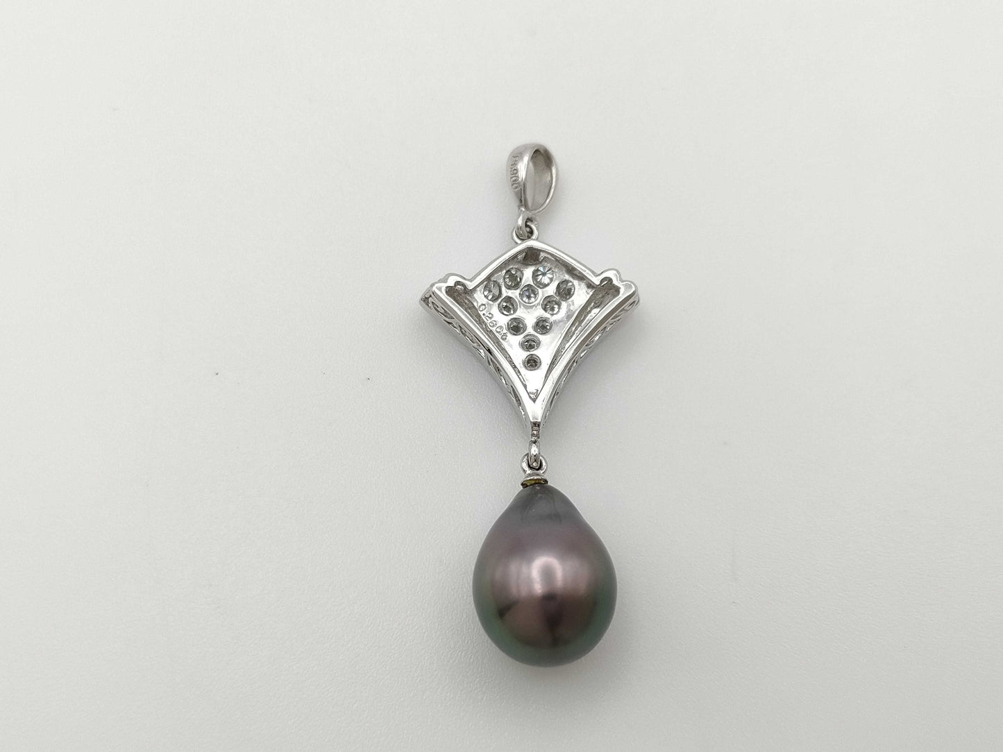 Pearl Diameter Approx. 10.6*13.1mm Diamond PT900 6.1g Pendant Top