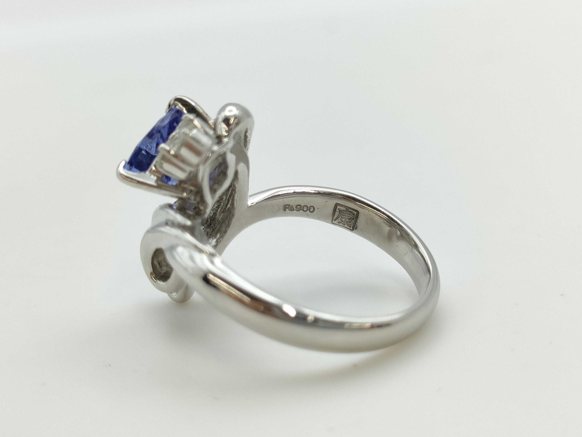 TZ1.44ct D0.24ct PT900 10.7g Ring