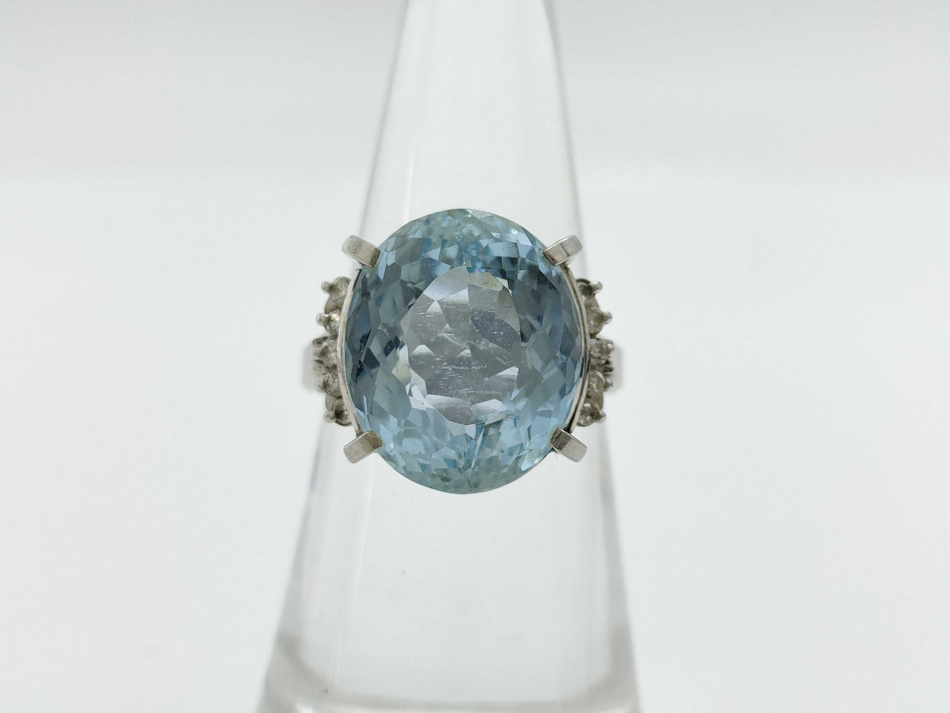 AQ9.453ct D0.14ct PT900 10.2g Ring