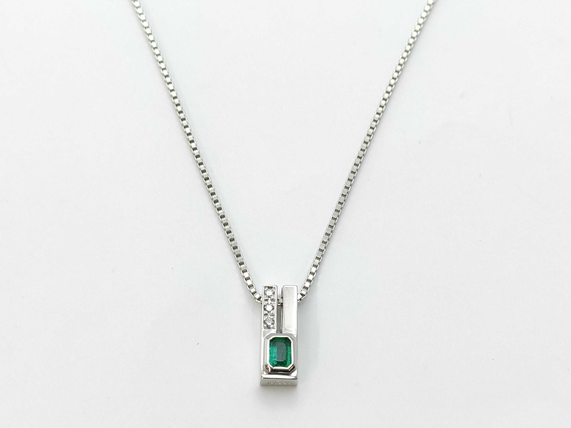 E0.13ct D0.02ct PT850 6.5g Necklace