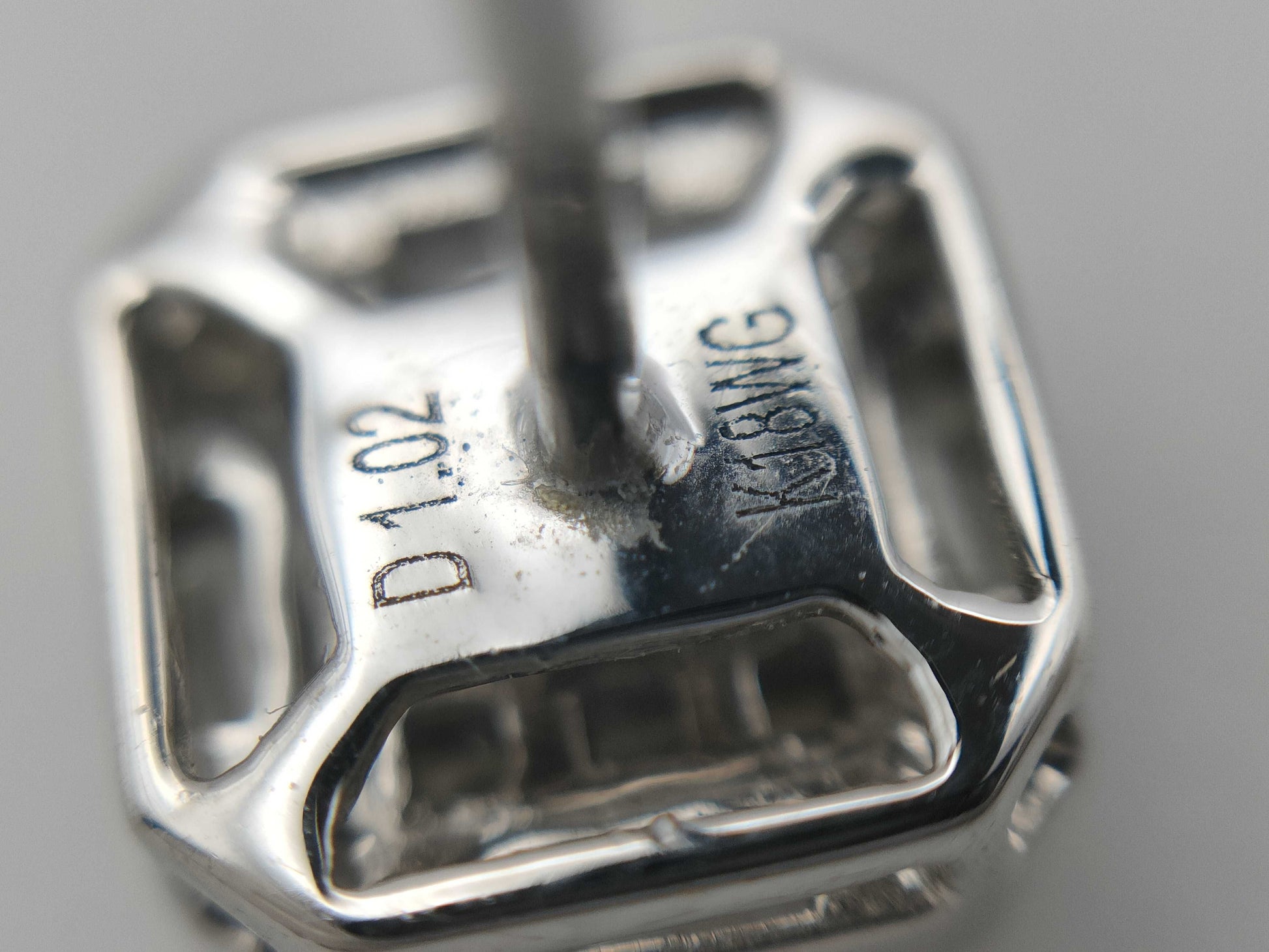 D1.02ct 750 3.5g Earrings