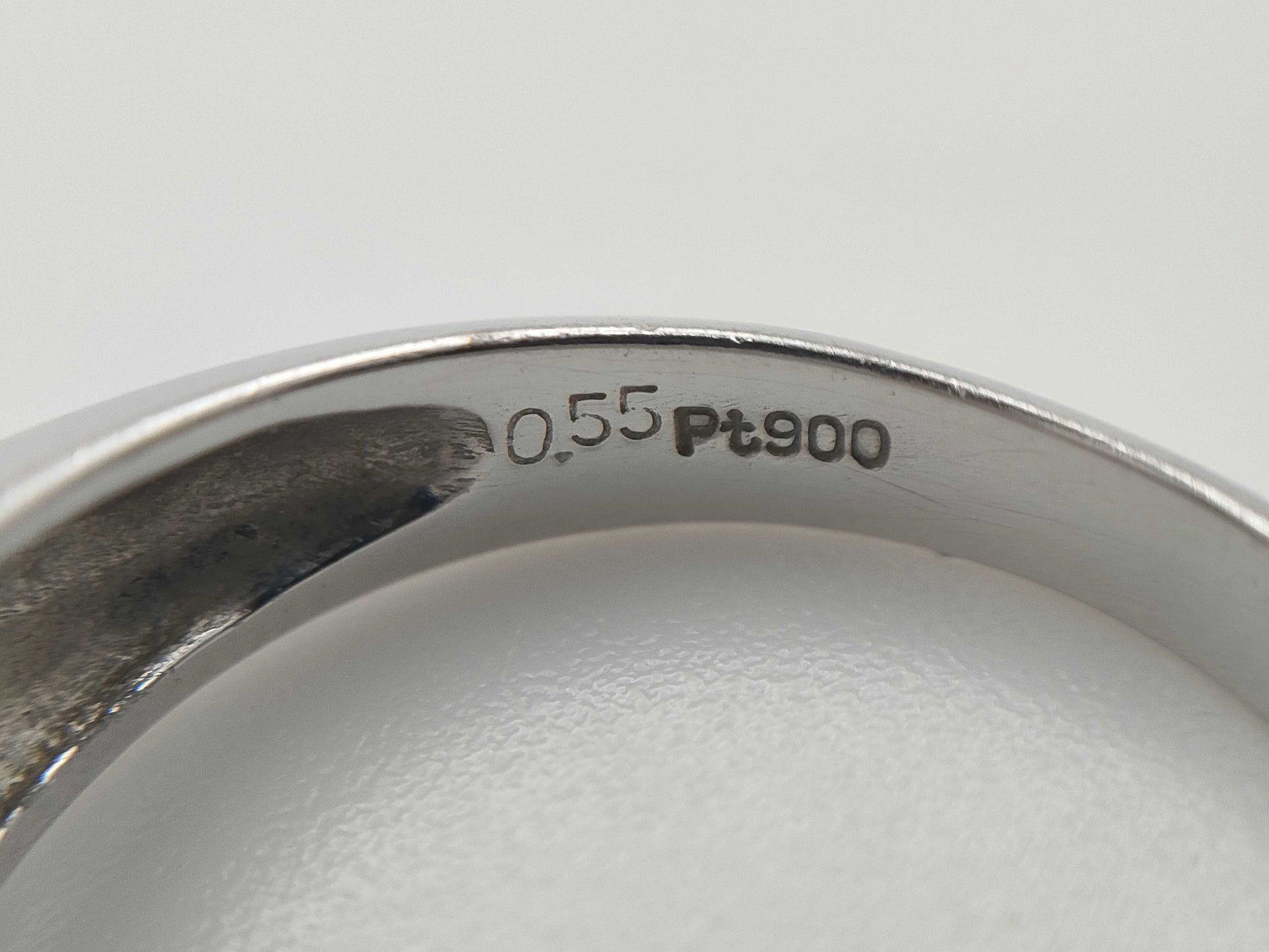 D0.55ct PT900 6.9g Ring