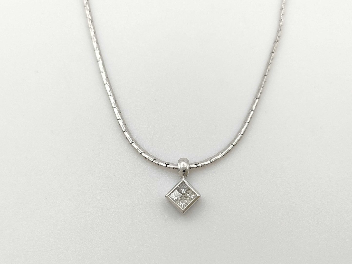 D0.30ct PT850 8.4g Necklace