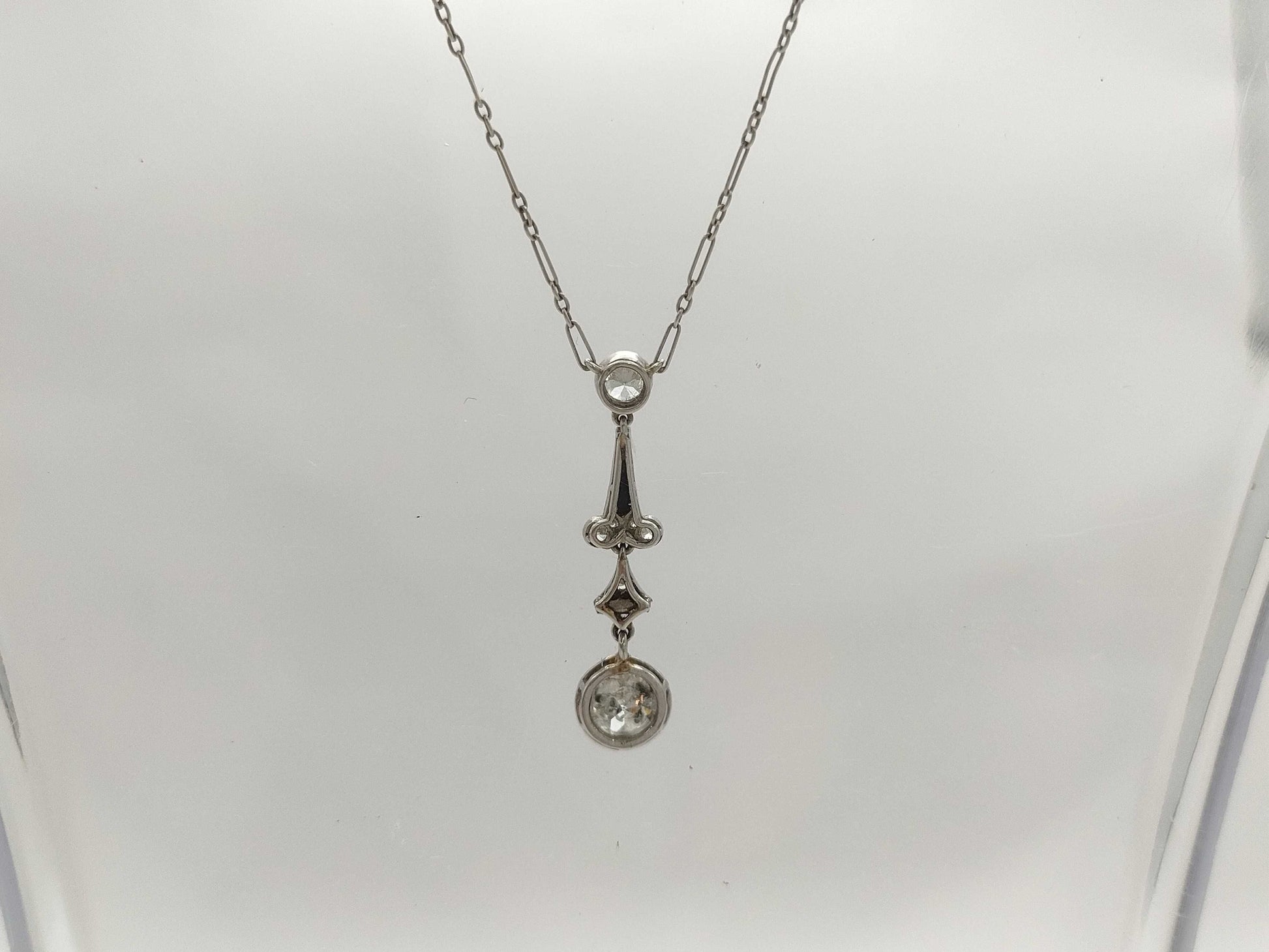 Colored Stone Transparent Stone PT900 Diamond 4.2g Necklace