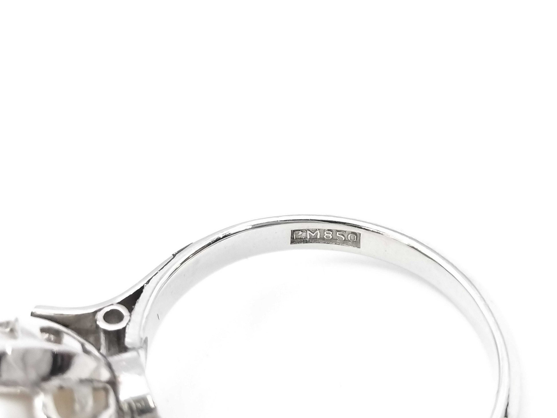 Pearl diameter approx. 10.3mm PM850 6.0g ring