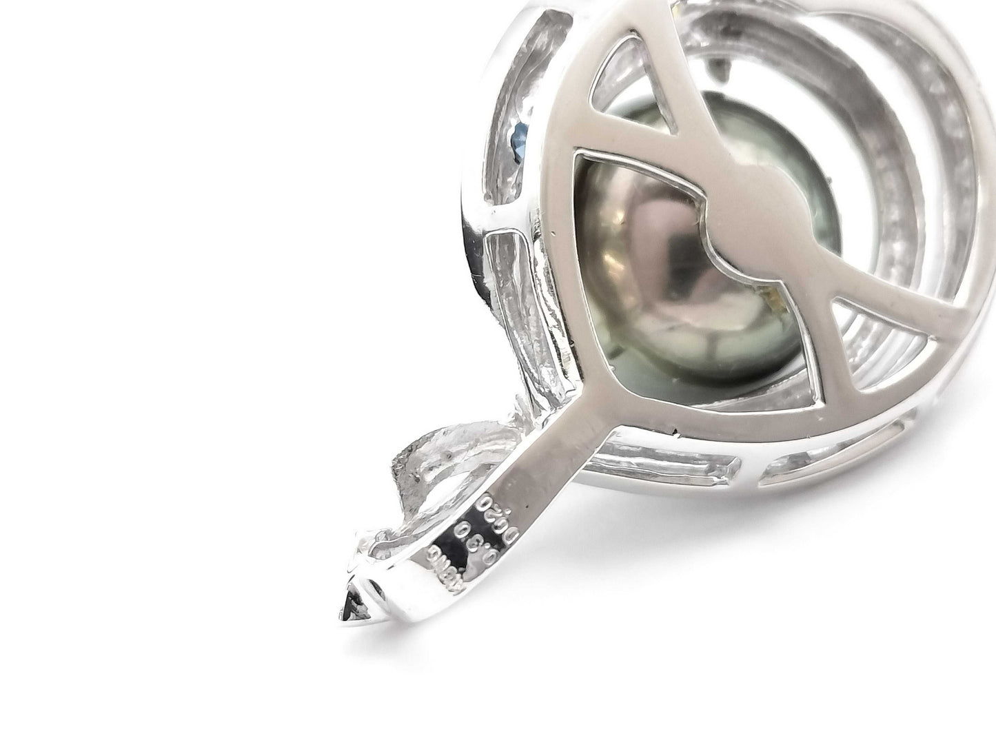 Pearl diameter approx. 11.1mm Colored stone 0.30ct D0.20ct K18WG 6.7g Pendant top
