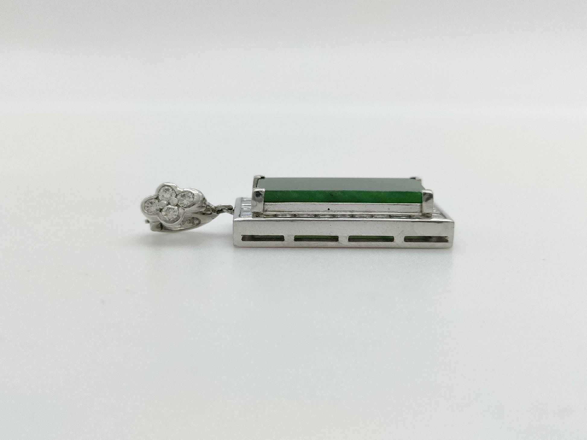 Jade D2.02ct PT900 11.6g Pendant Top