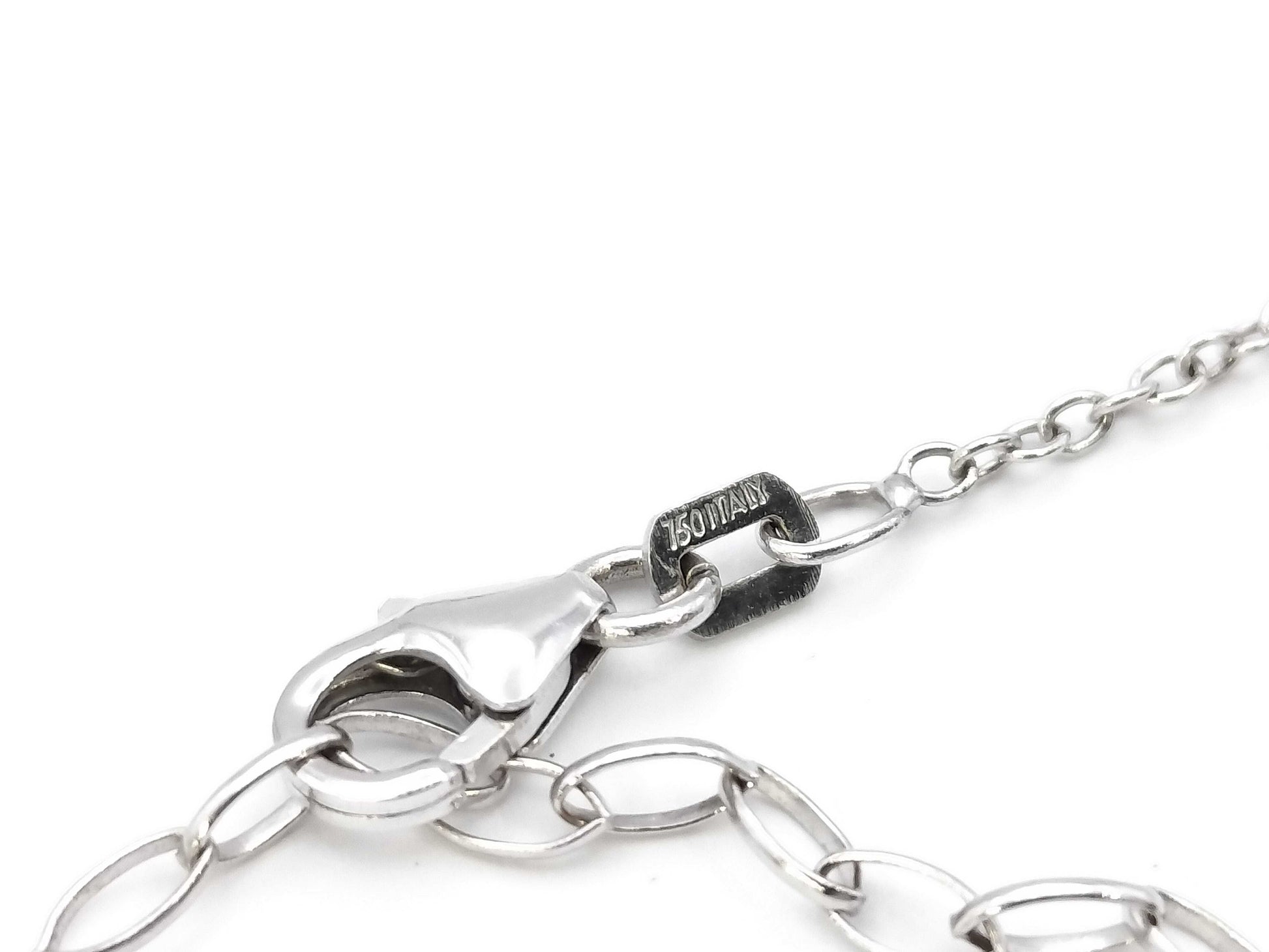 D0.74ct 750 7.9g Necklace