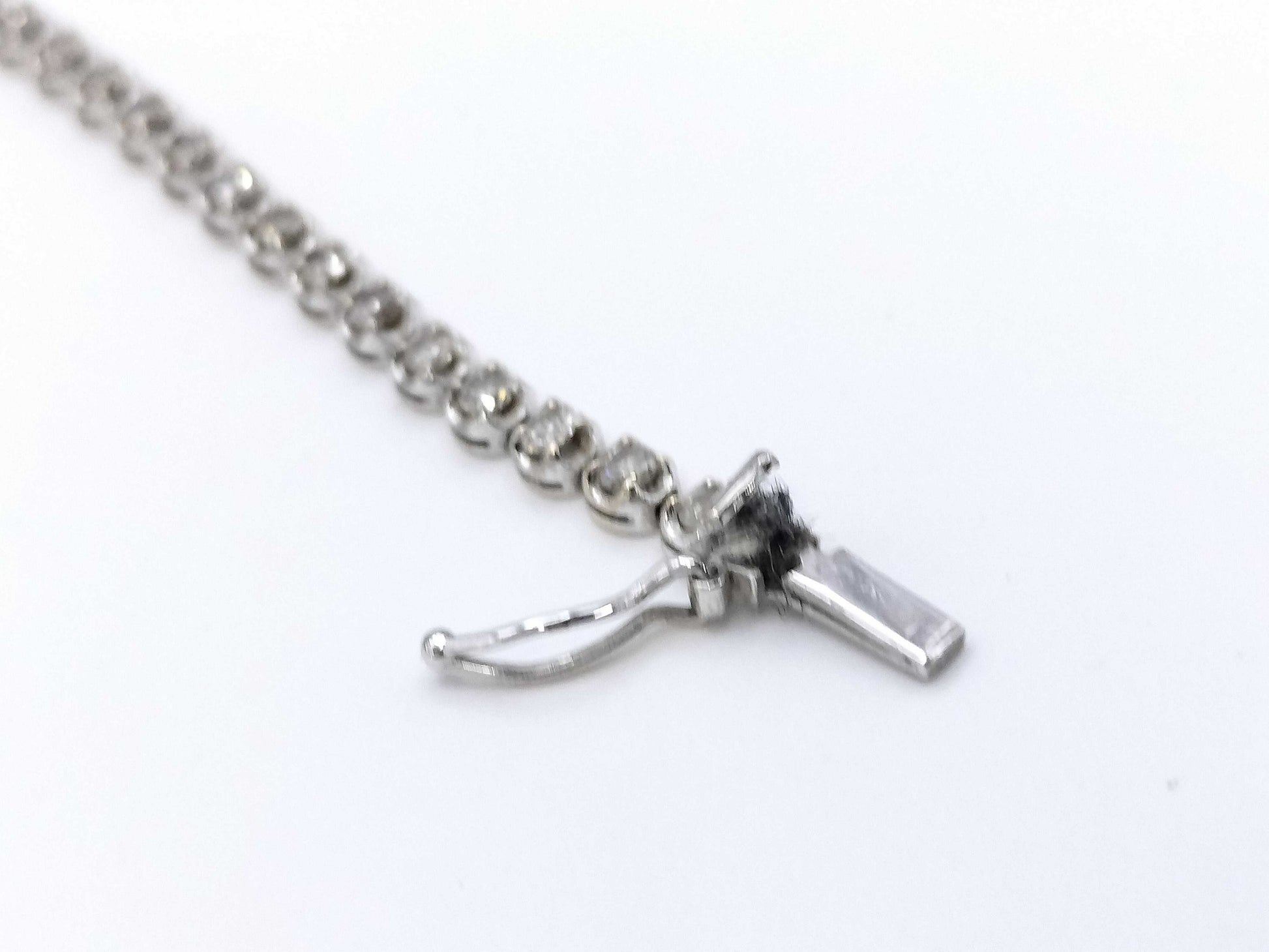 D2.00ct K18WG 5.7g Bracelet Bangle