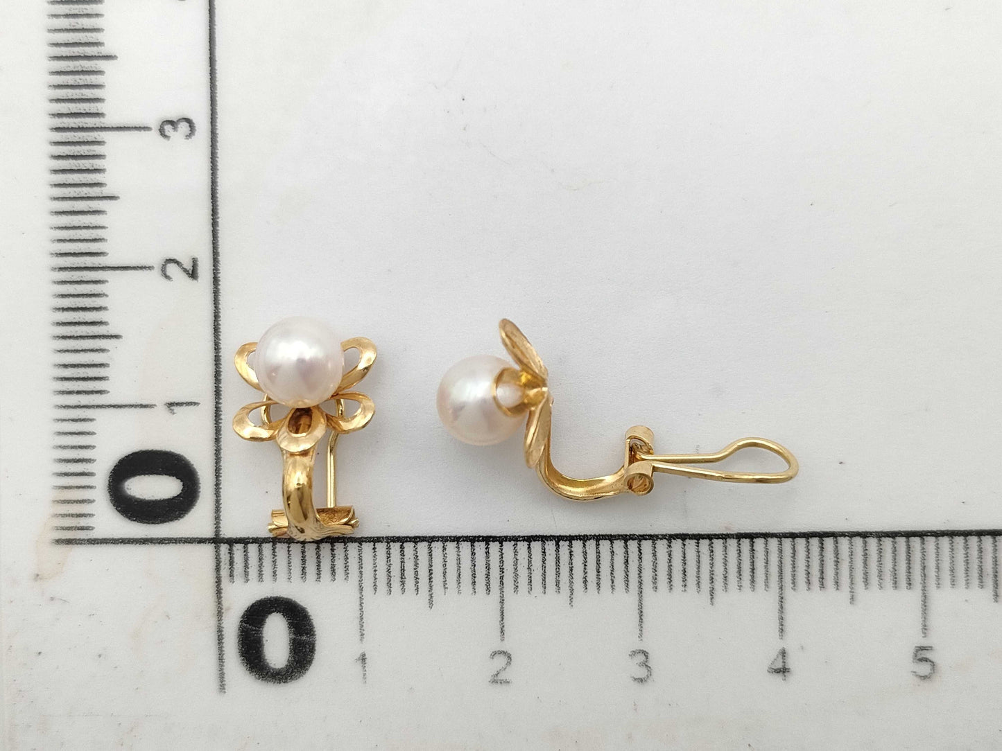 Pearl diameter approx. 5.8mm/5.9mm K18 1.9g earrings