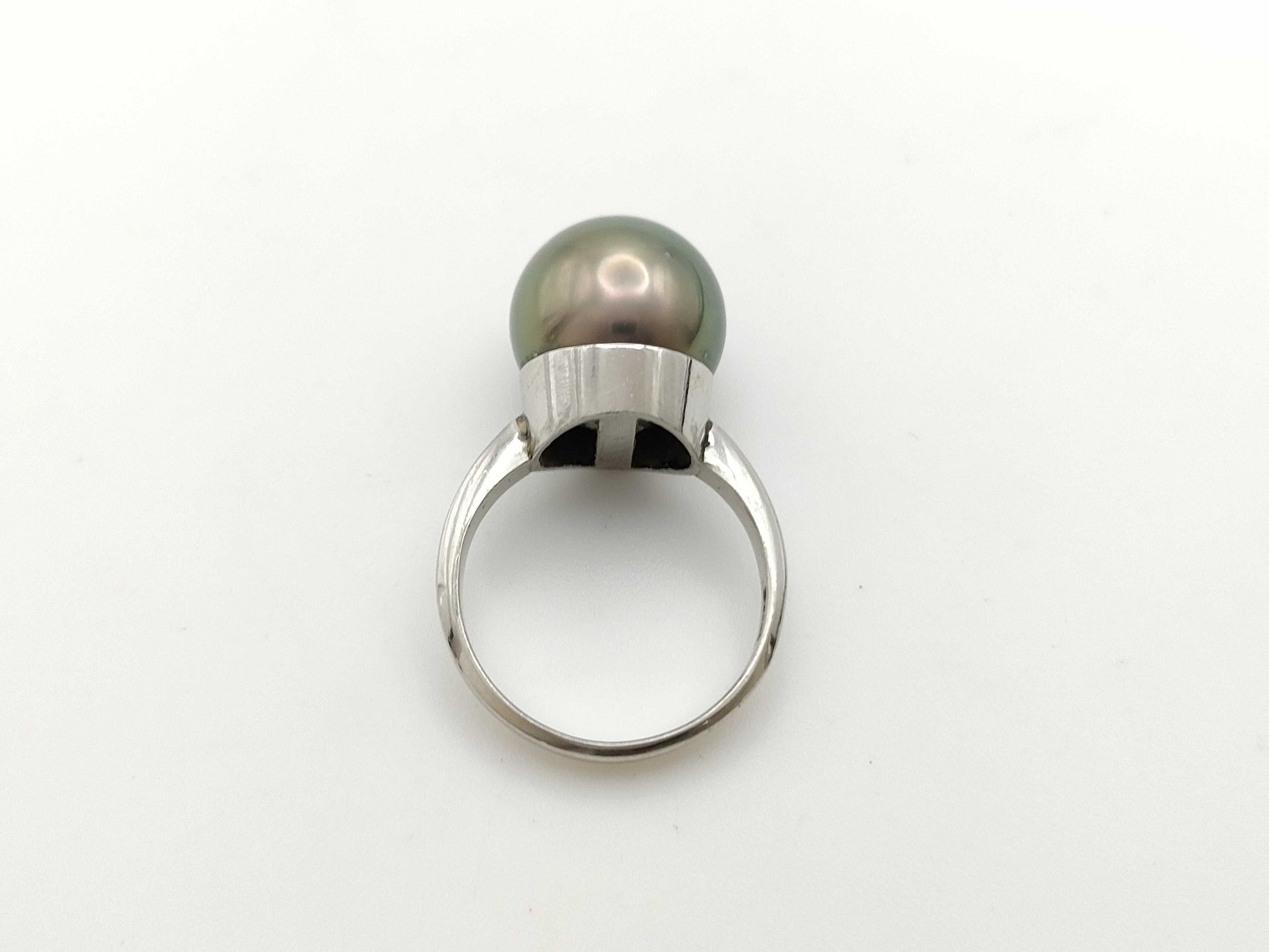 Pearl diameter approx. 12.4mm PT900 7.1g ring