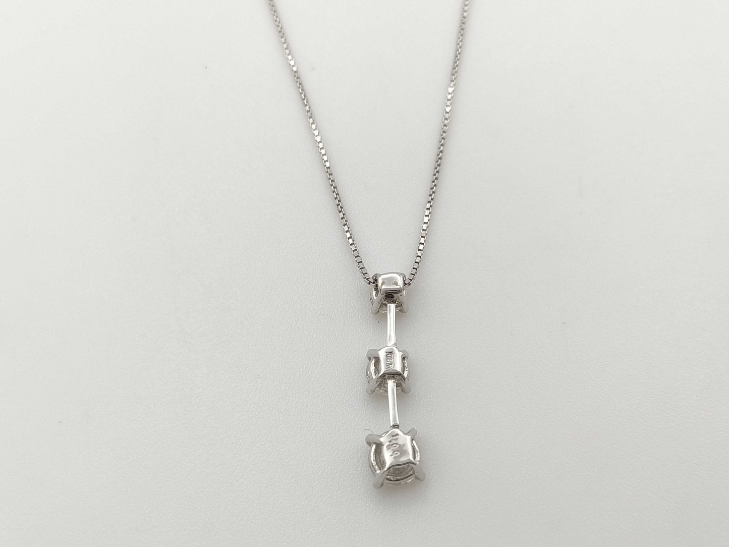 Trilogy D1.00ct K18WG 3.6g Necklace