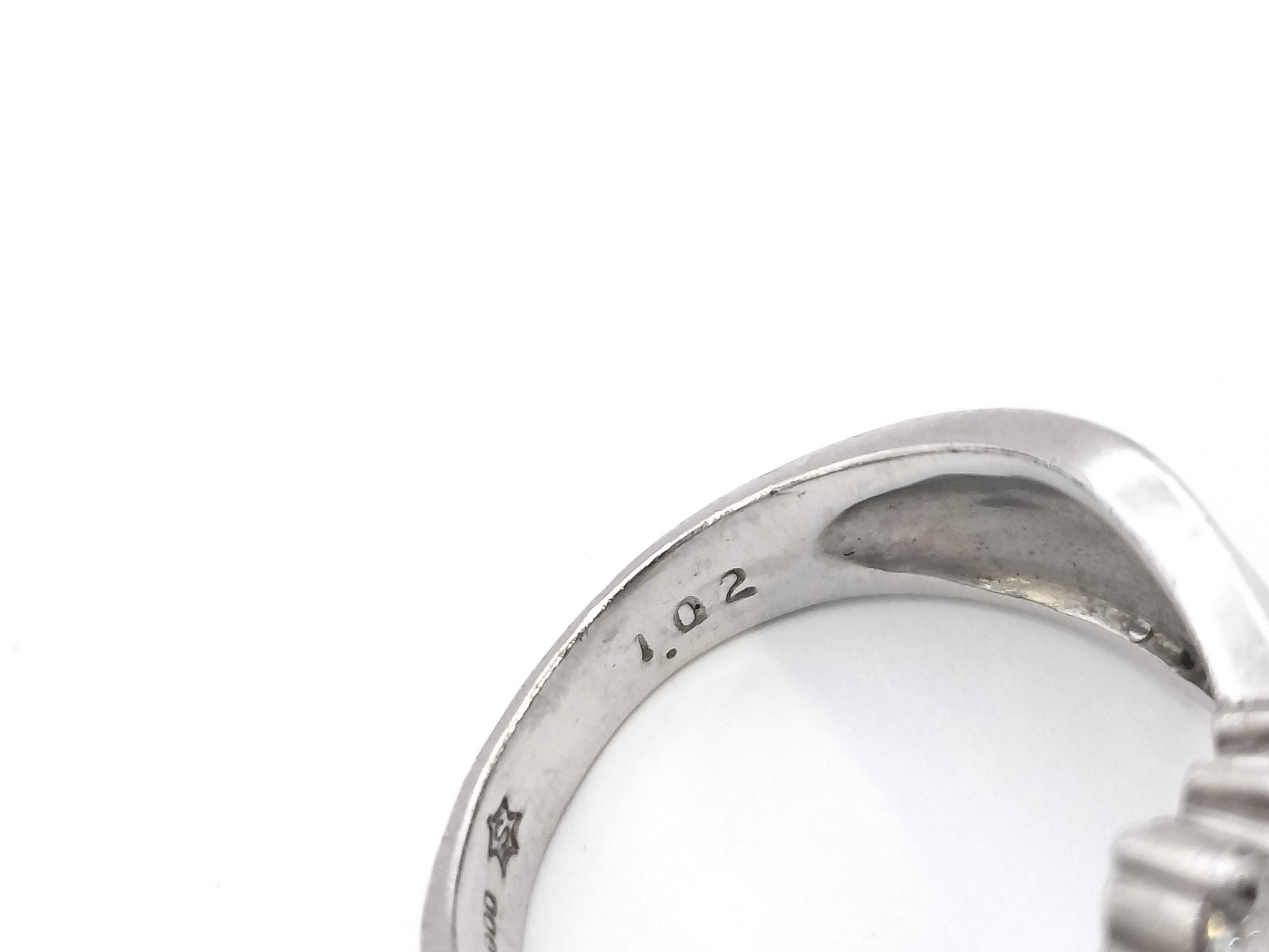 D1.02ct PT900 8.1g Ring
