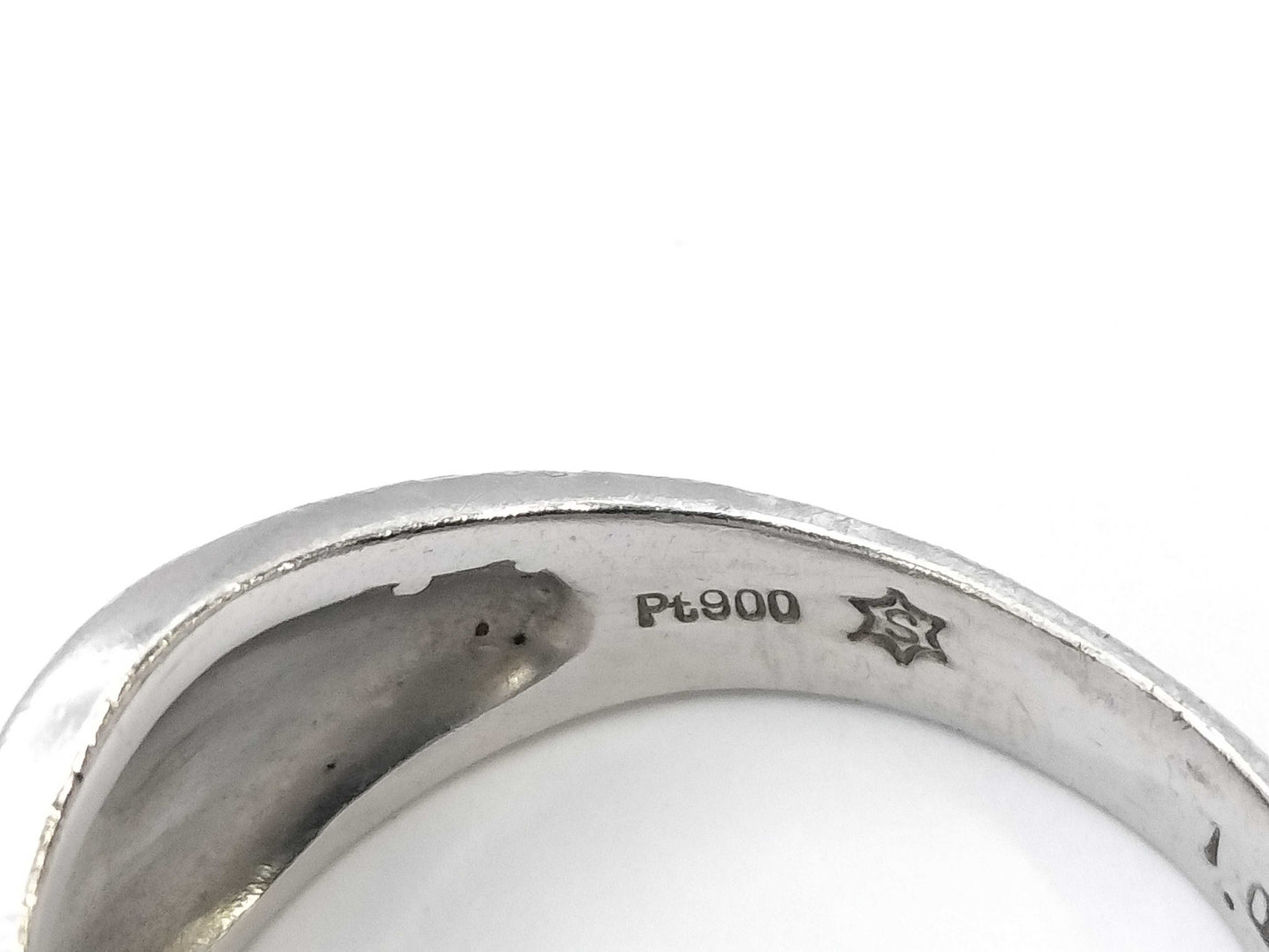 D1.02ct PT900 8.1g Ring