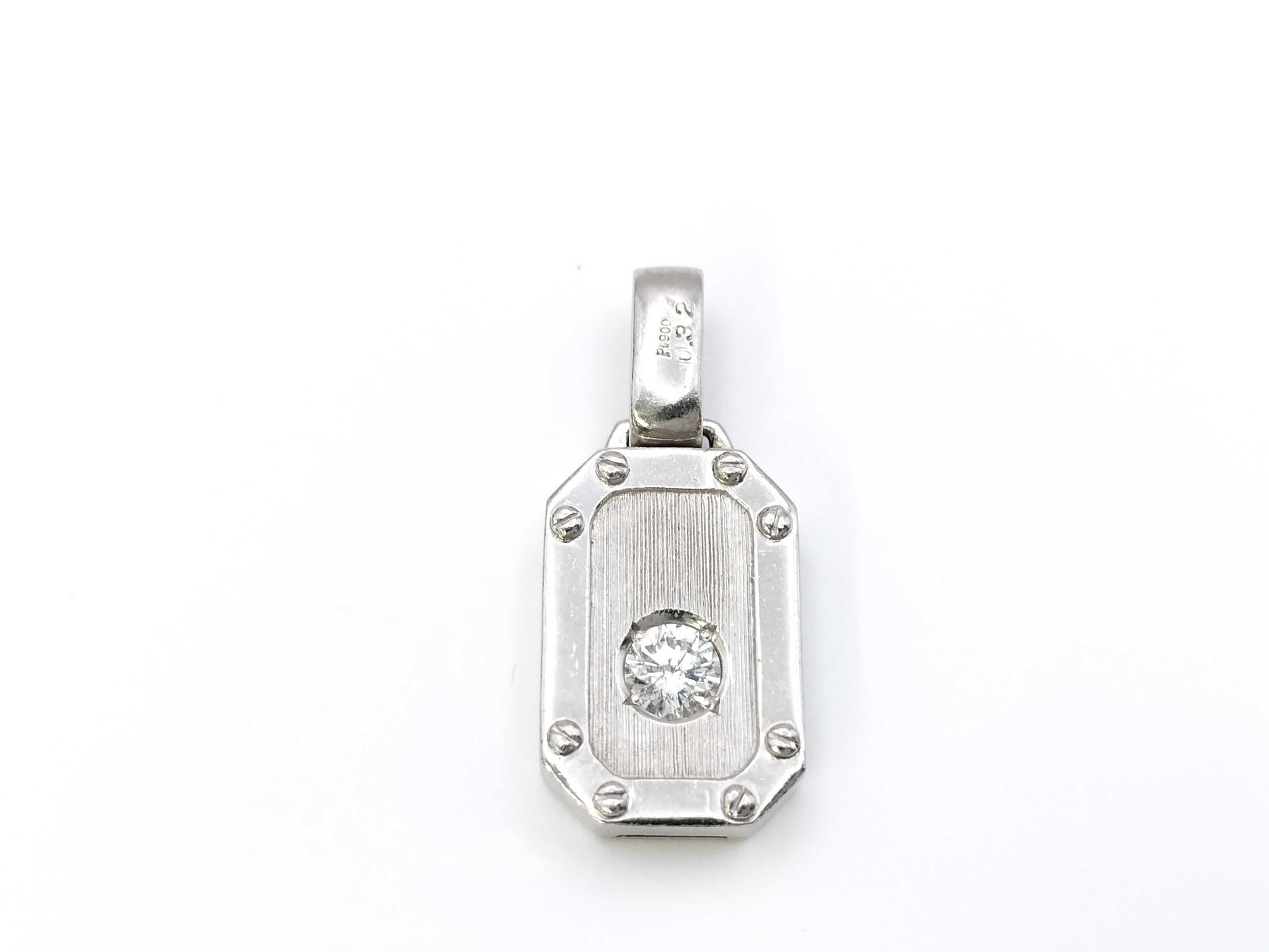 D0.32ct PT900 8.7g Pendant Top