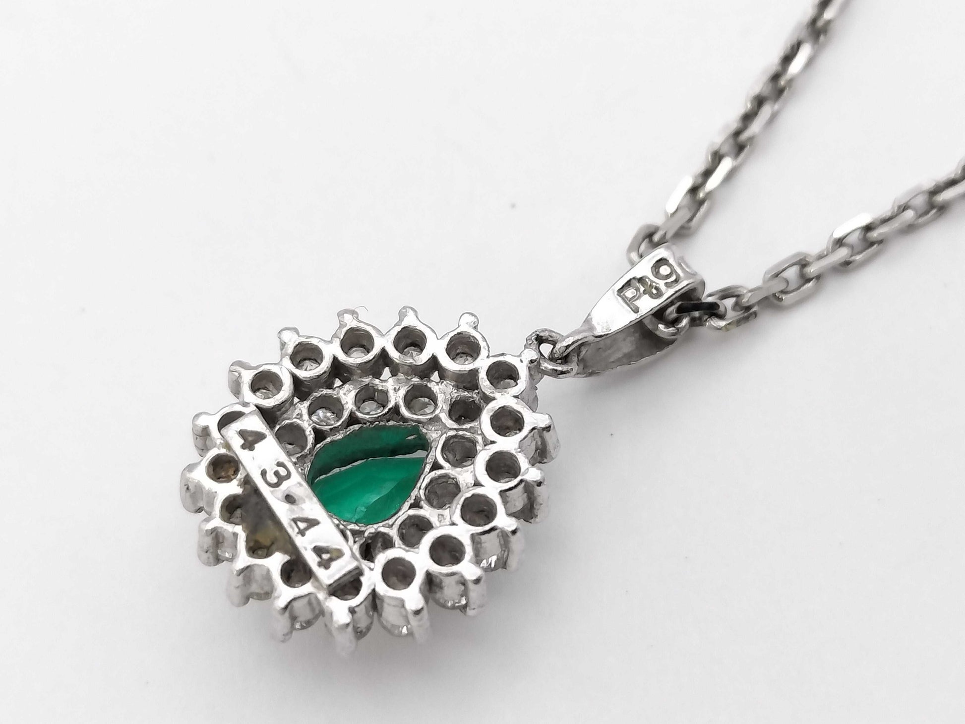 Emerald Diamond PT900/PT850 6.1g Necklace