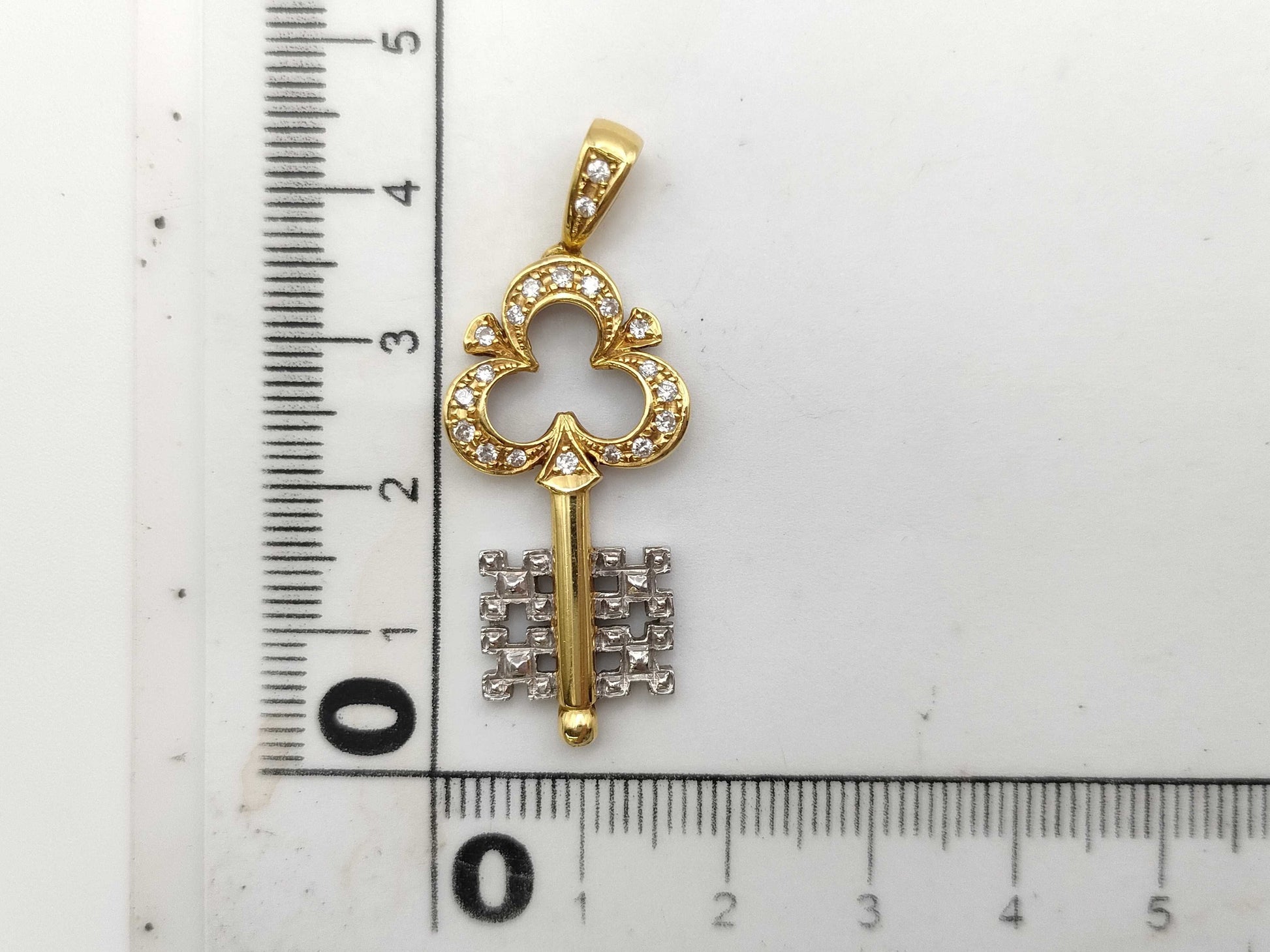 D0.22ct K18/PT900 5.4g Pendant Top