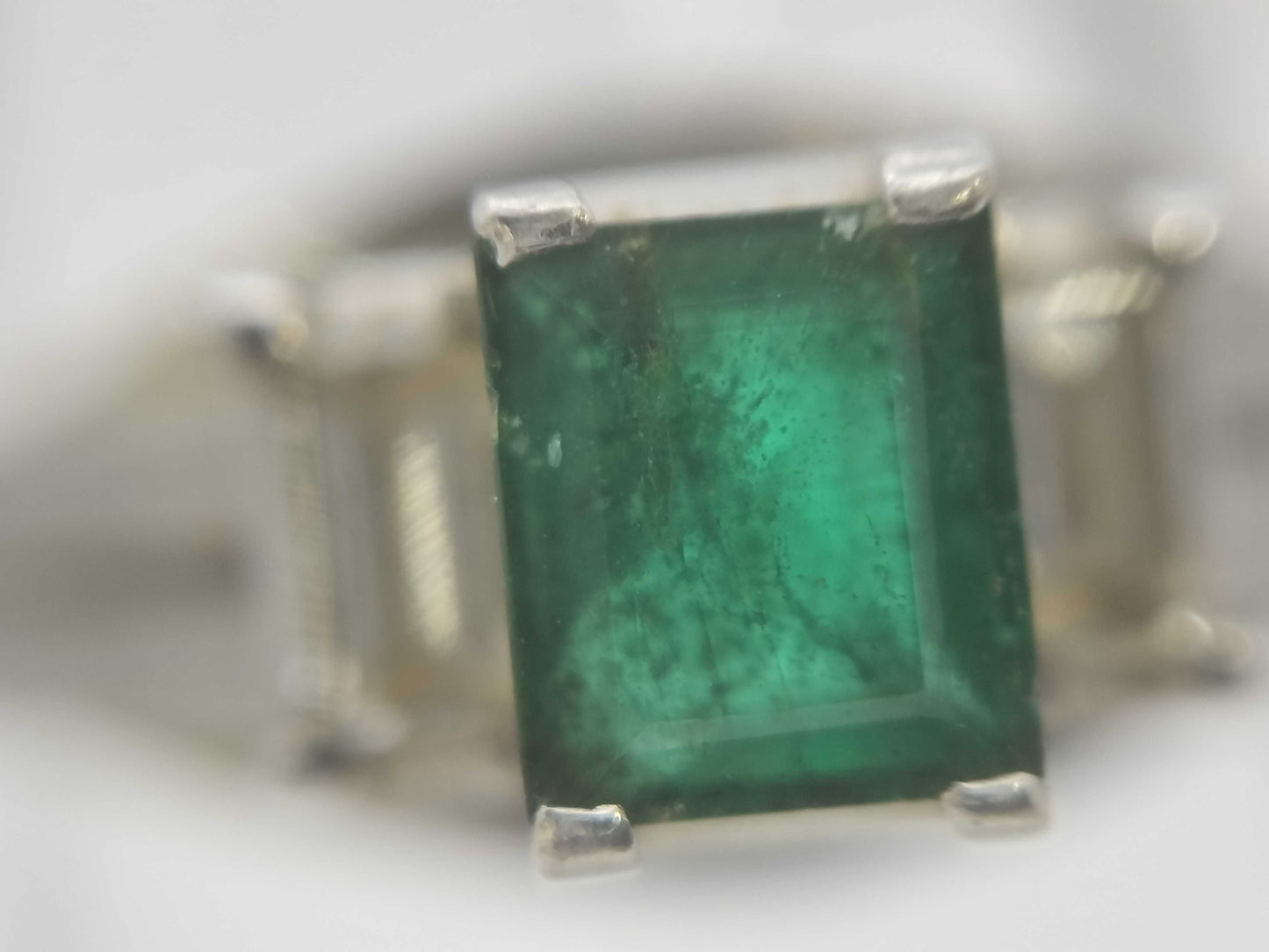 E0.30ct D0.17ct PT900 4.9g Ring