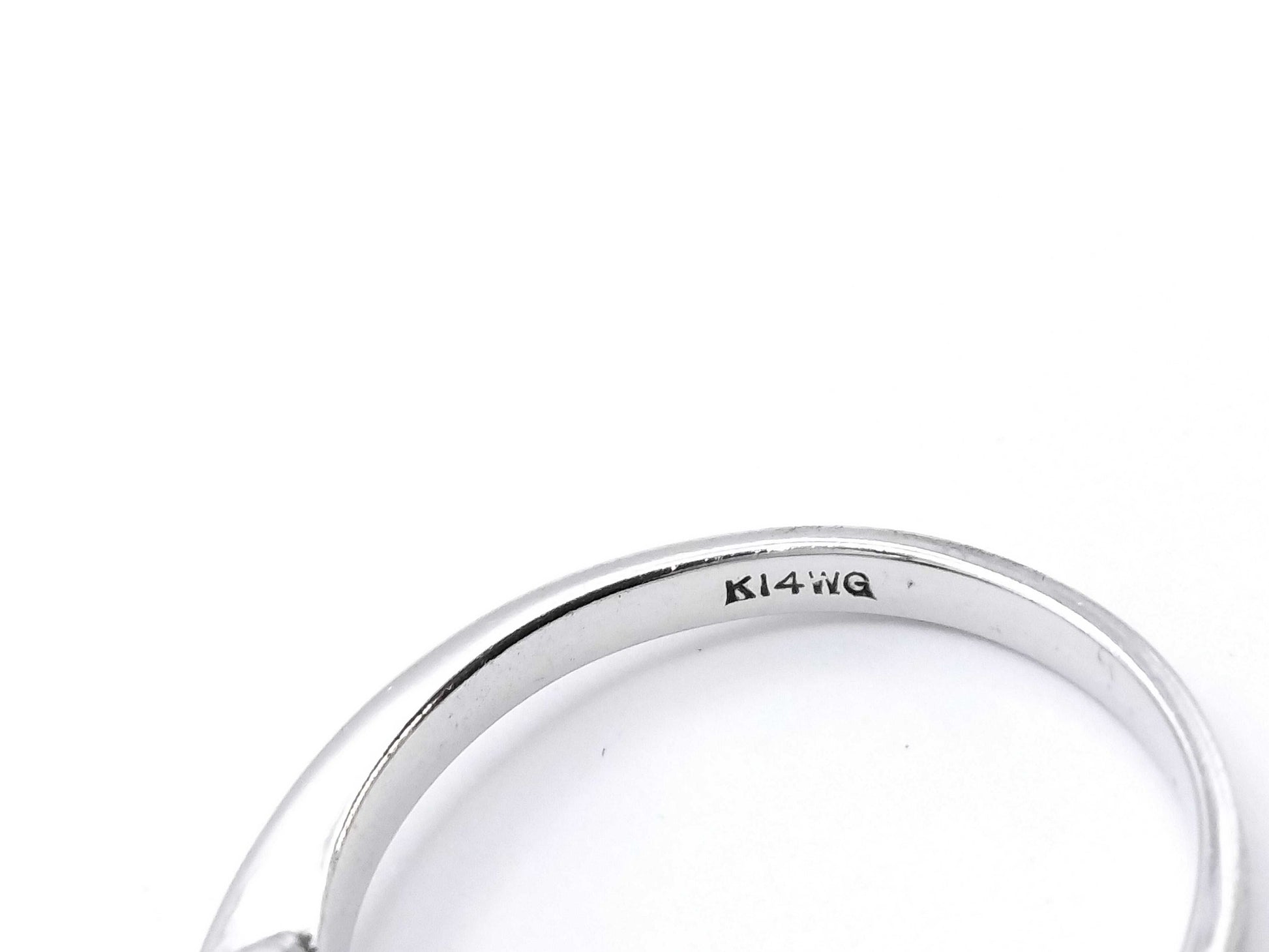 Sapphire Diamond K14WG 3.8g Ring
