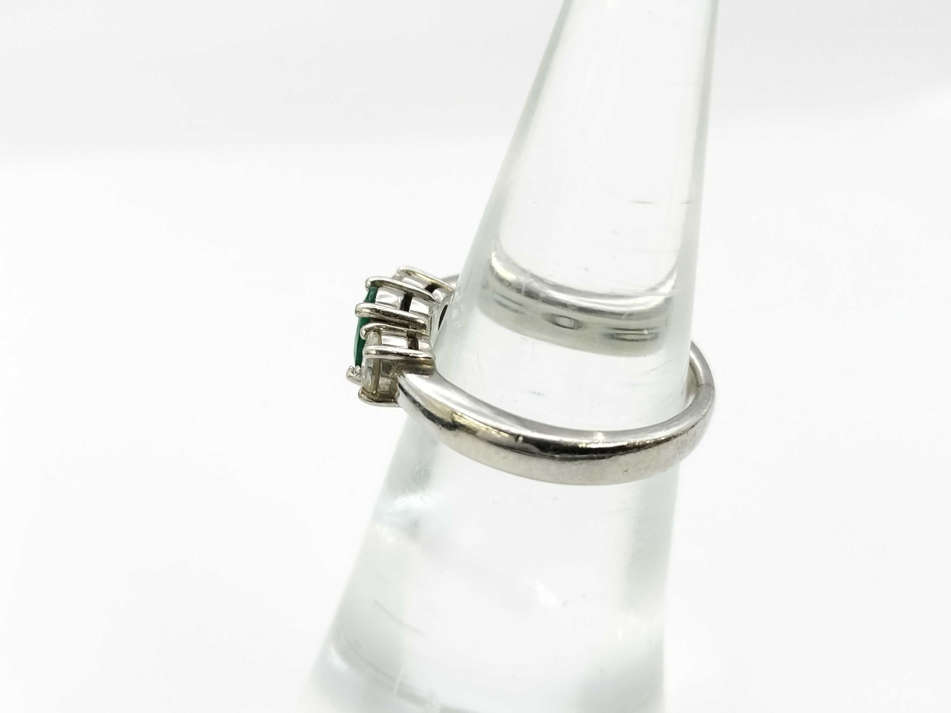 E0.32ct D0.32ct PT900 5.9g Ring