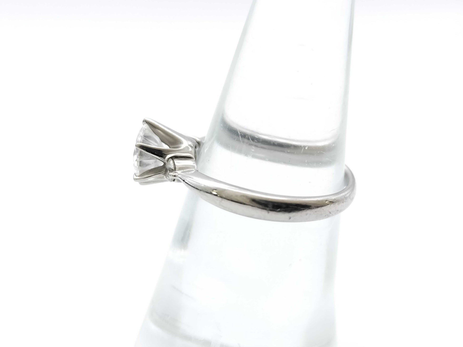 D1.008ct FD0.115ct PT950 5.1g Ring